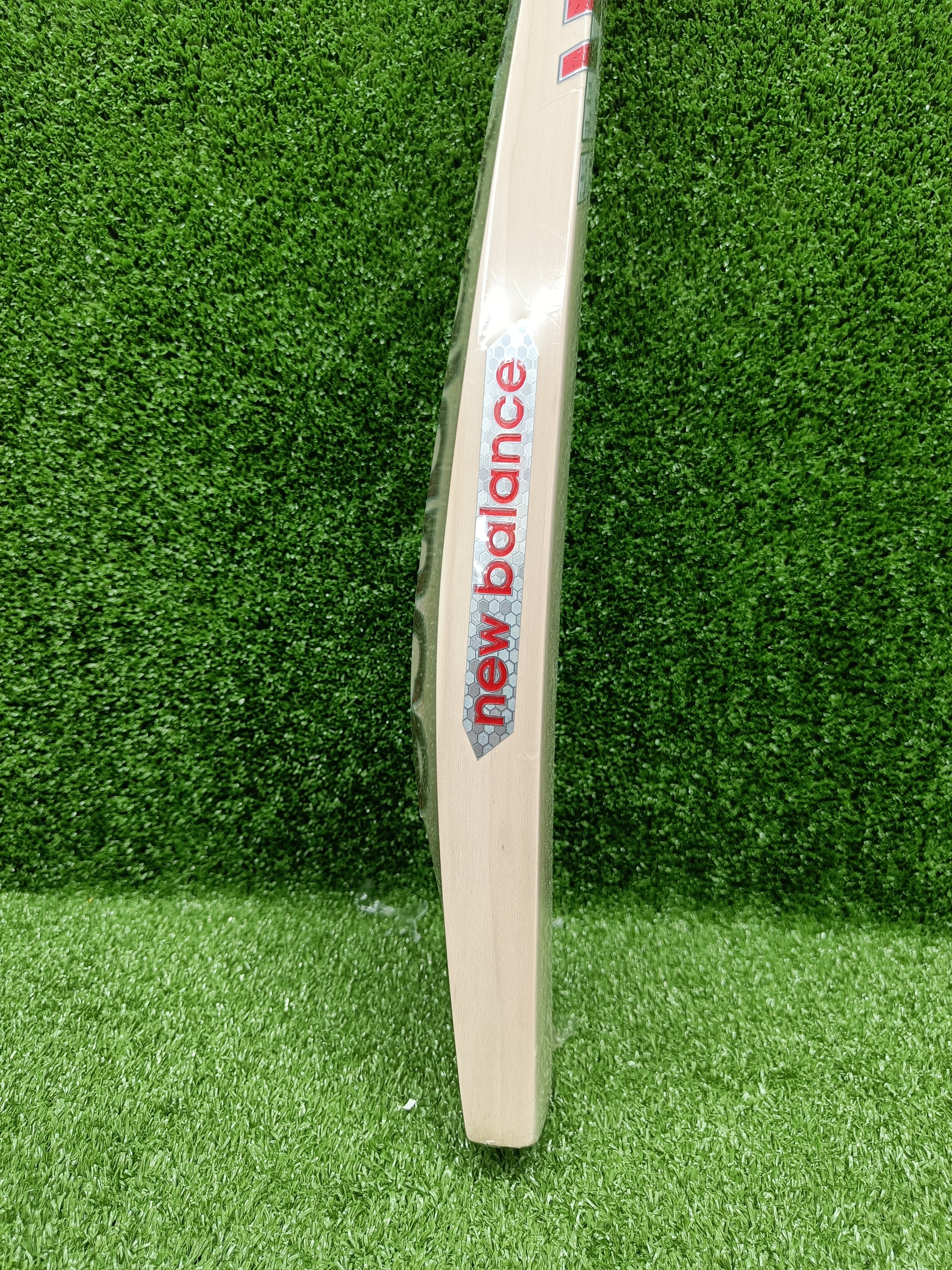 Premium English Willow Cricket Bat NB TC 590 - Professional Grade for Matches & Training | Perfect for Club, School & League Players