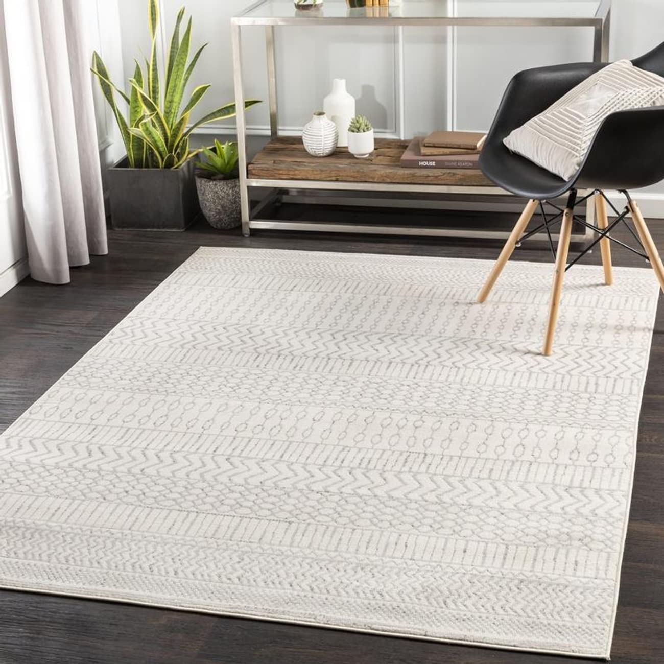 Mark&Day 5x7 Oldebroek Global Light Gray Area Rug – Soft Gray/Beige/White Carpet for Living Room, Bedroom, Kitchen – Non-Slip, Stain-Resistant – Perfect for Home Decor & Cozy Spaces (5' x 7')