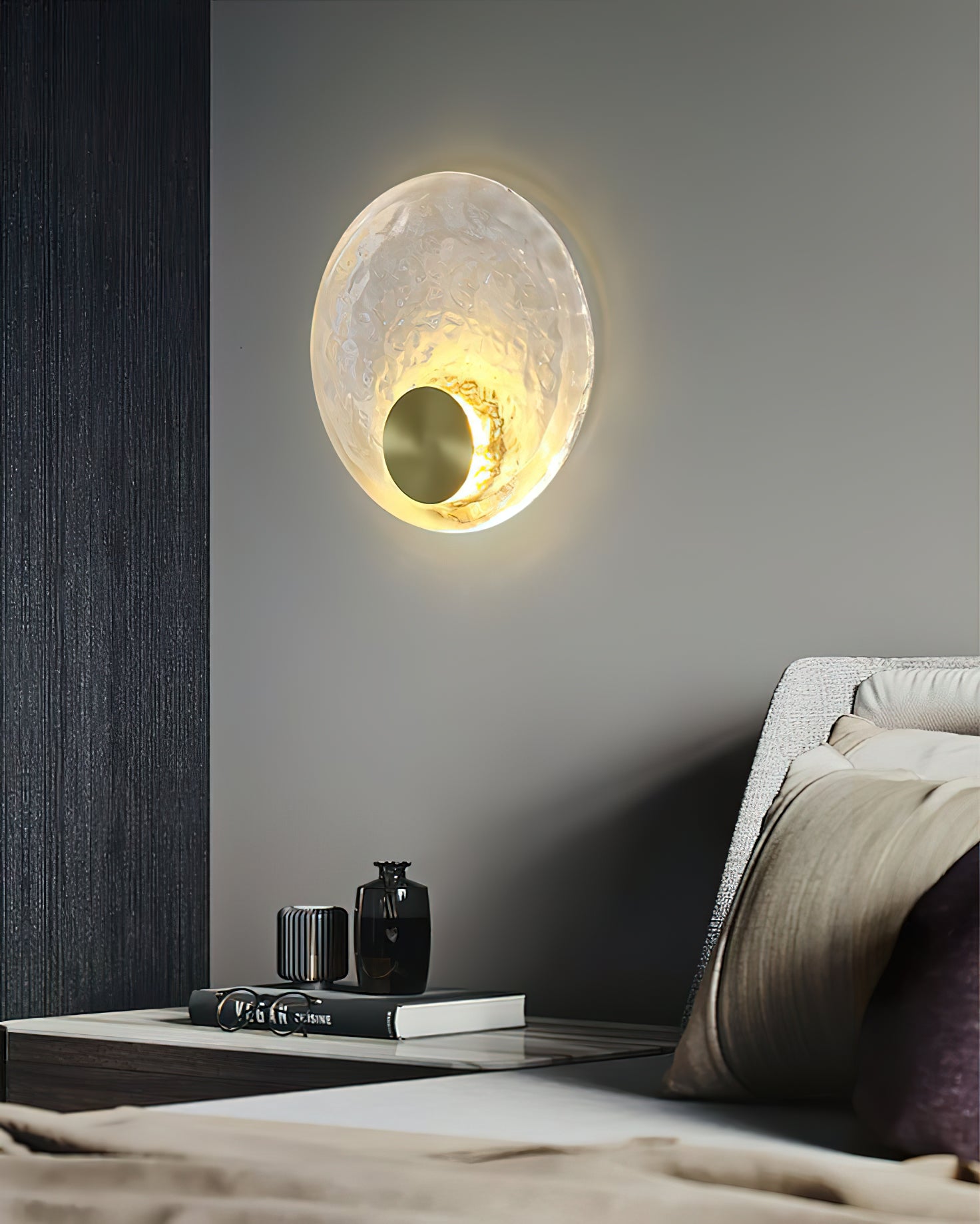 Vintage Brass Round Glass Wall Light Fixture - Elegant Sconce for Living Room, Bedroom, or Hallway Lighting