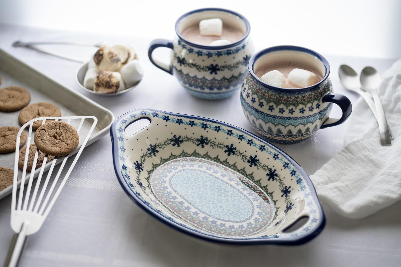 Handmade Blue Rose Polish Pottery Bread Tray with Handles - Winter Celebration Serving Platter for Holiday Parties, Christmas Dinner & Home Decor