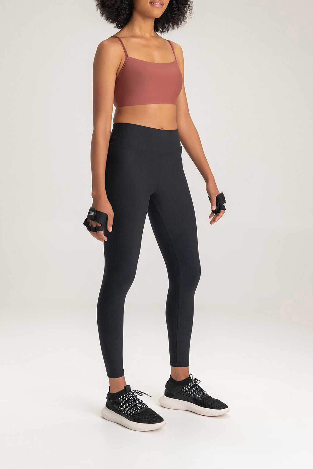 High-Performance Pro Sports Bra for Women - Moisture-Wicking & Supportive Workout Top for Running, Yoga & Gym - 450891