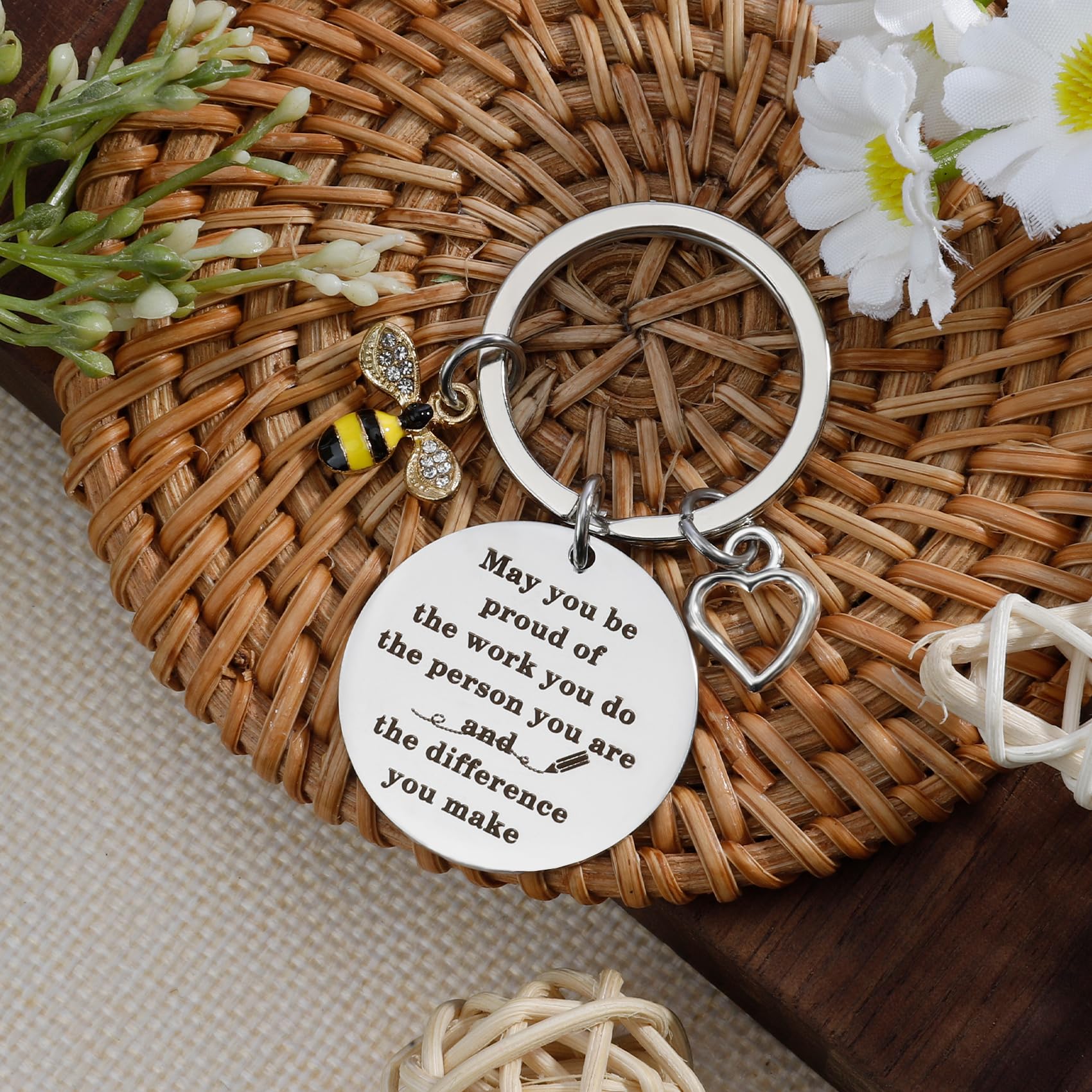 Personalized Teacher Appreciation Gifts - Custom Engraved Keychain for Teachers - Perfect for Graduation, Retirement, Back to School, Teachers Day, Birthday, Valentine's & Easter - Thoughtful Thank You Present for Educators