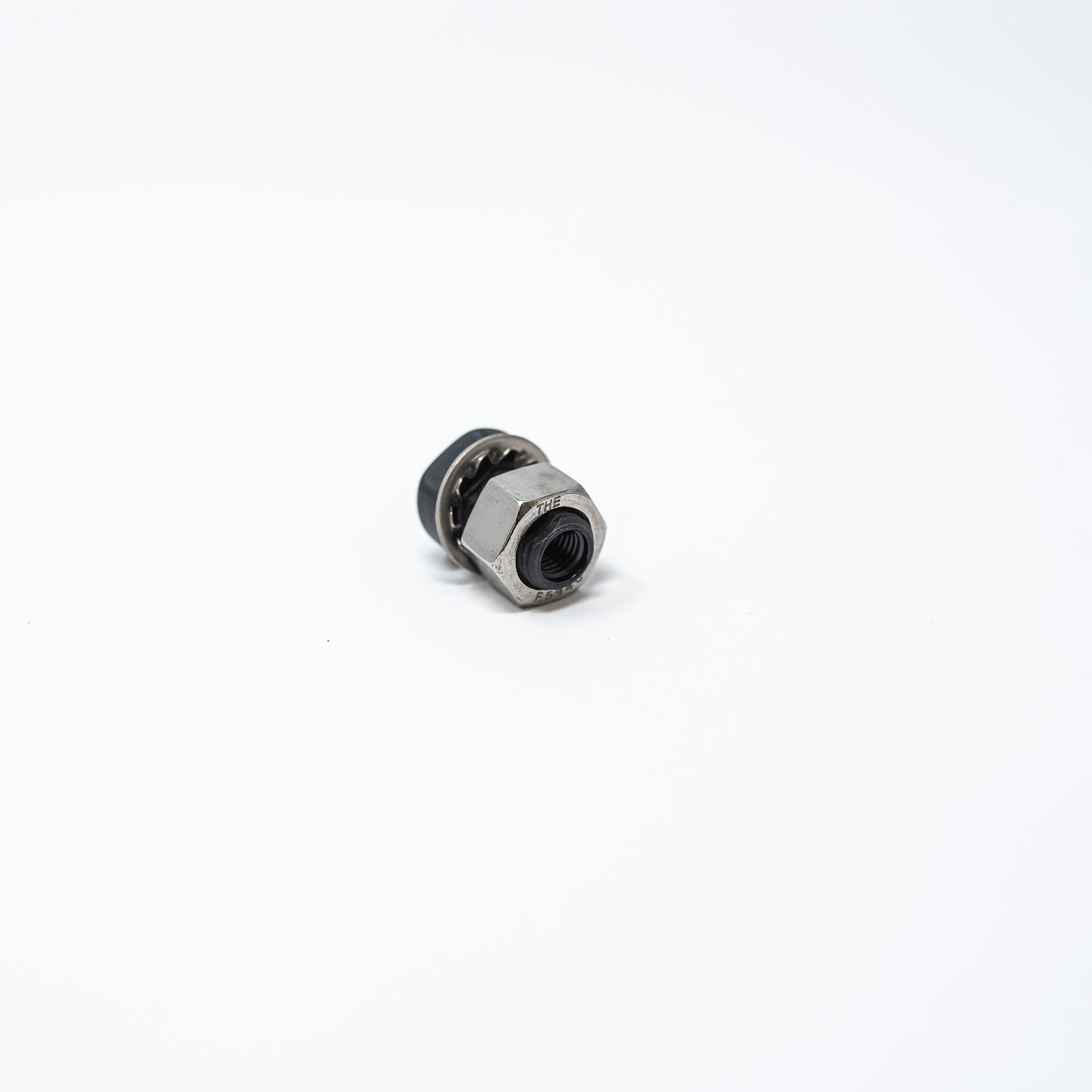 1/4-28 Bulkhead Union Fitting with 0.040