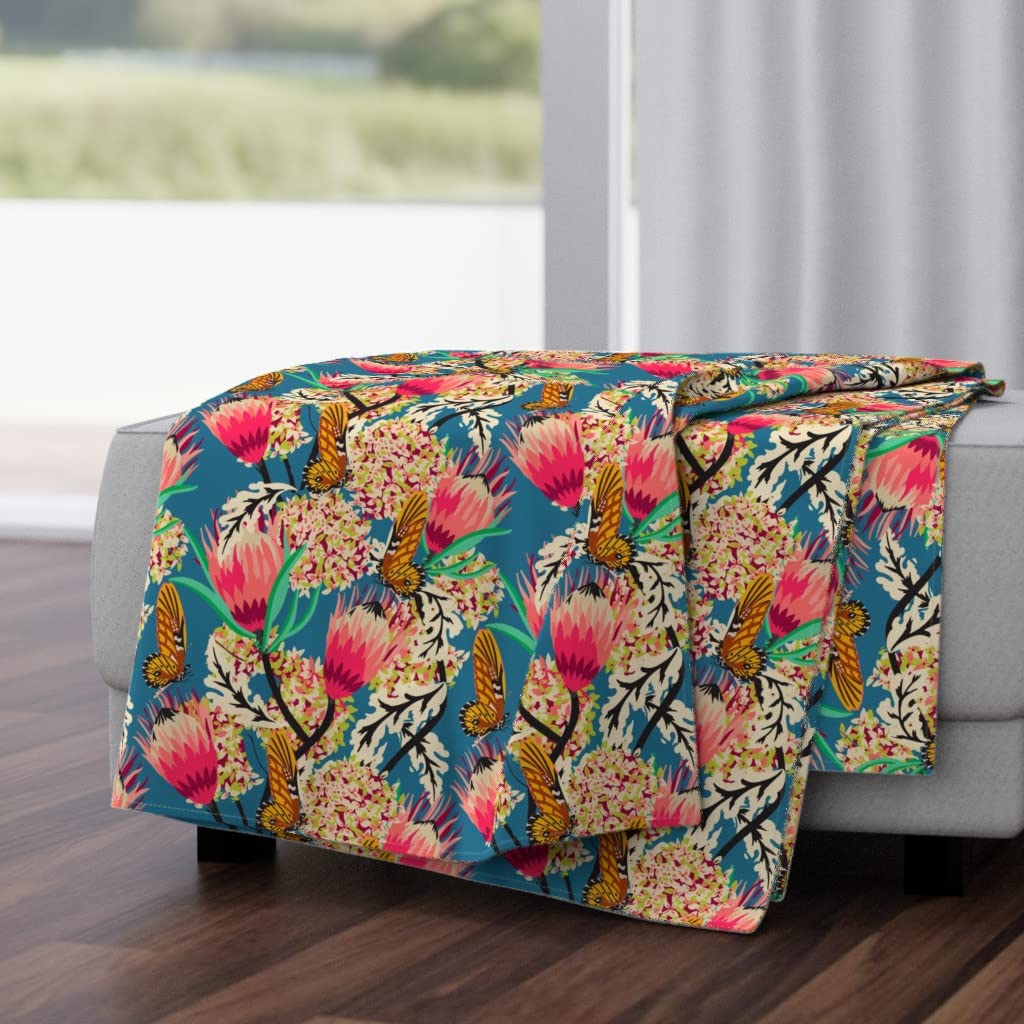 **Soft & Cozy Spoonflower Plush Minky Throw Blanket 50