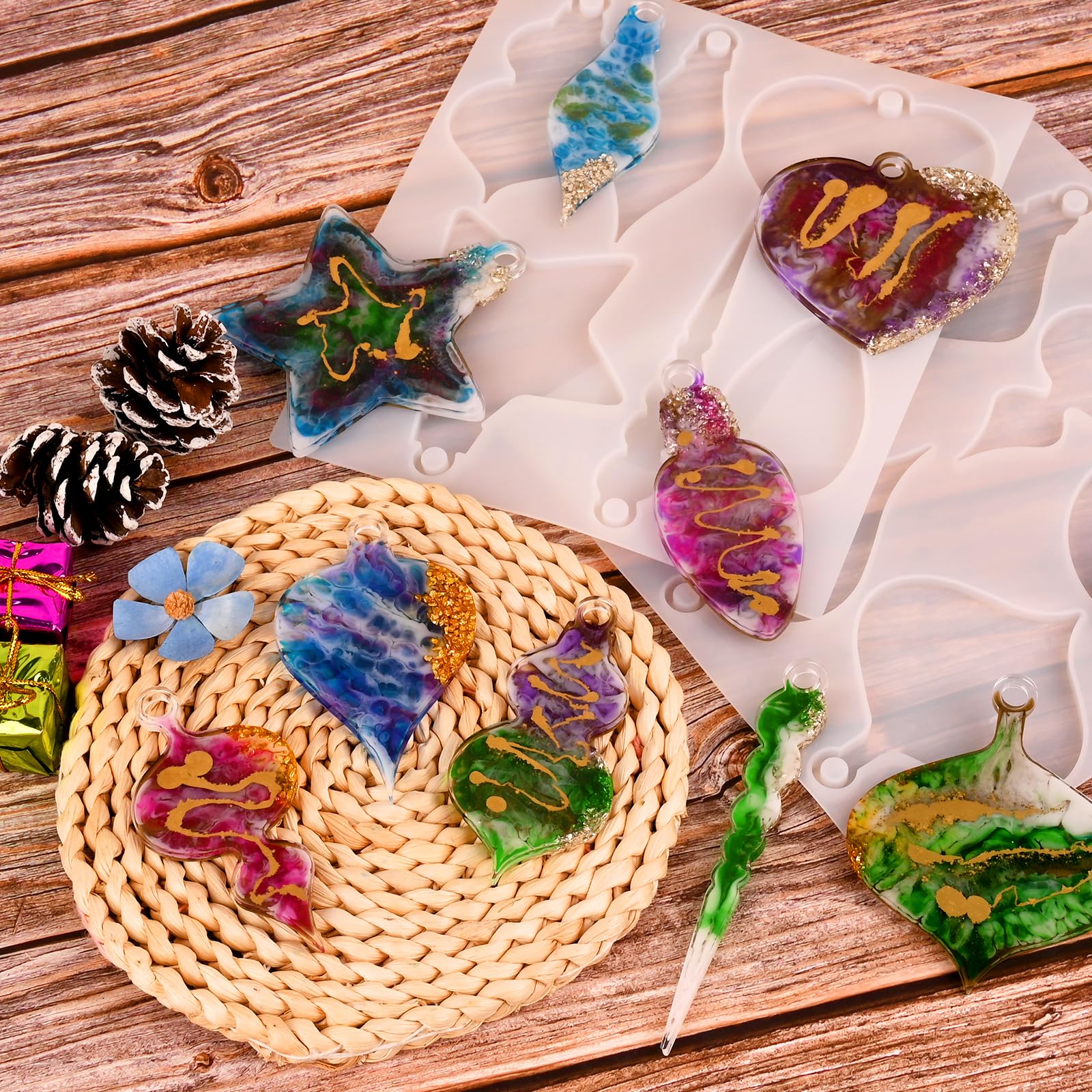 2-Piece Christmas Resin Silicone Molds for Epoxy - DIY Holiday Ornament & Jewelry Making - Perfect for Xmas Crafts, Pendants, and Festive Home Decor Gifts