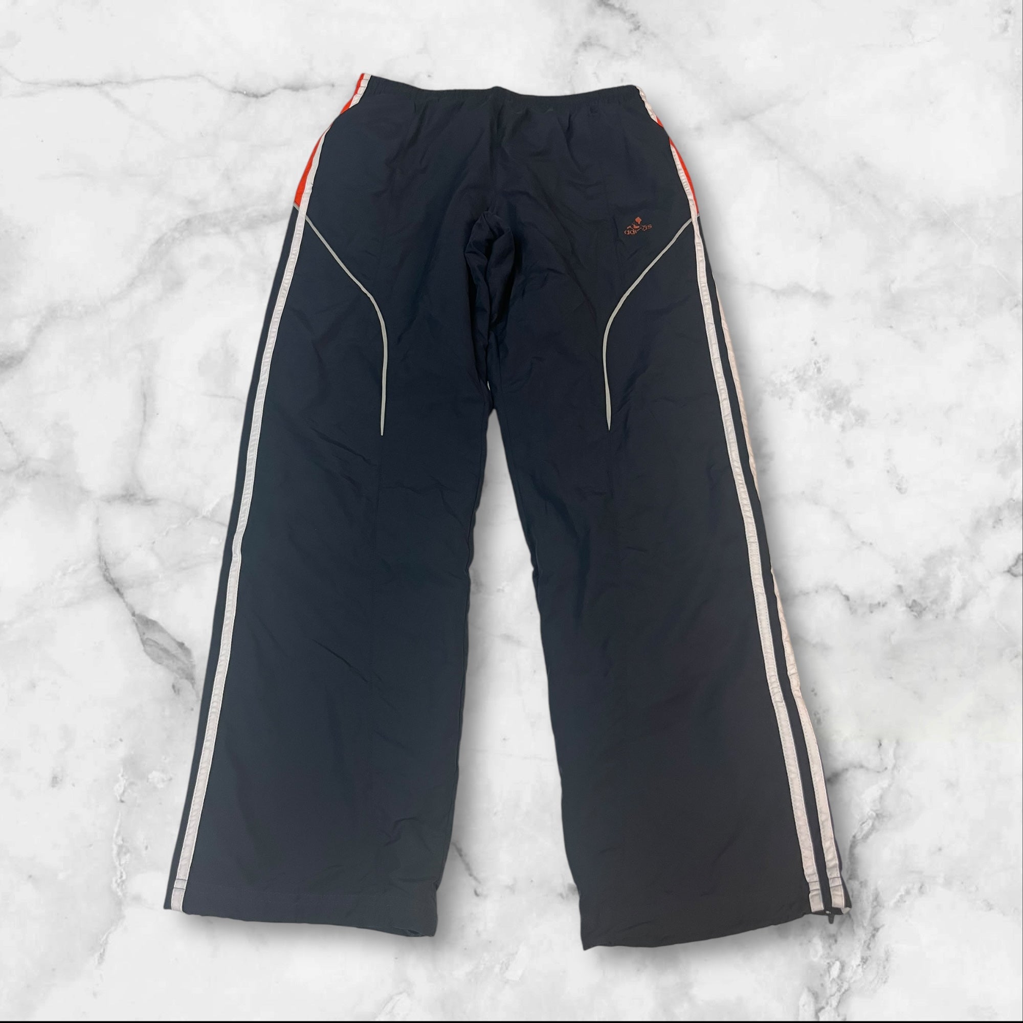 Vintage Adidas Trackpants for Men & Women - Comfortable Retro Athletic Pants S M 1052 - Perfect for Running, Gym, and Casual Wear