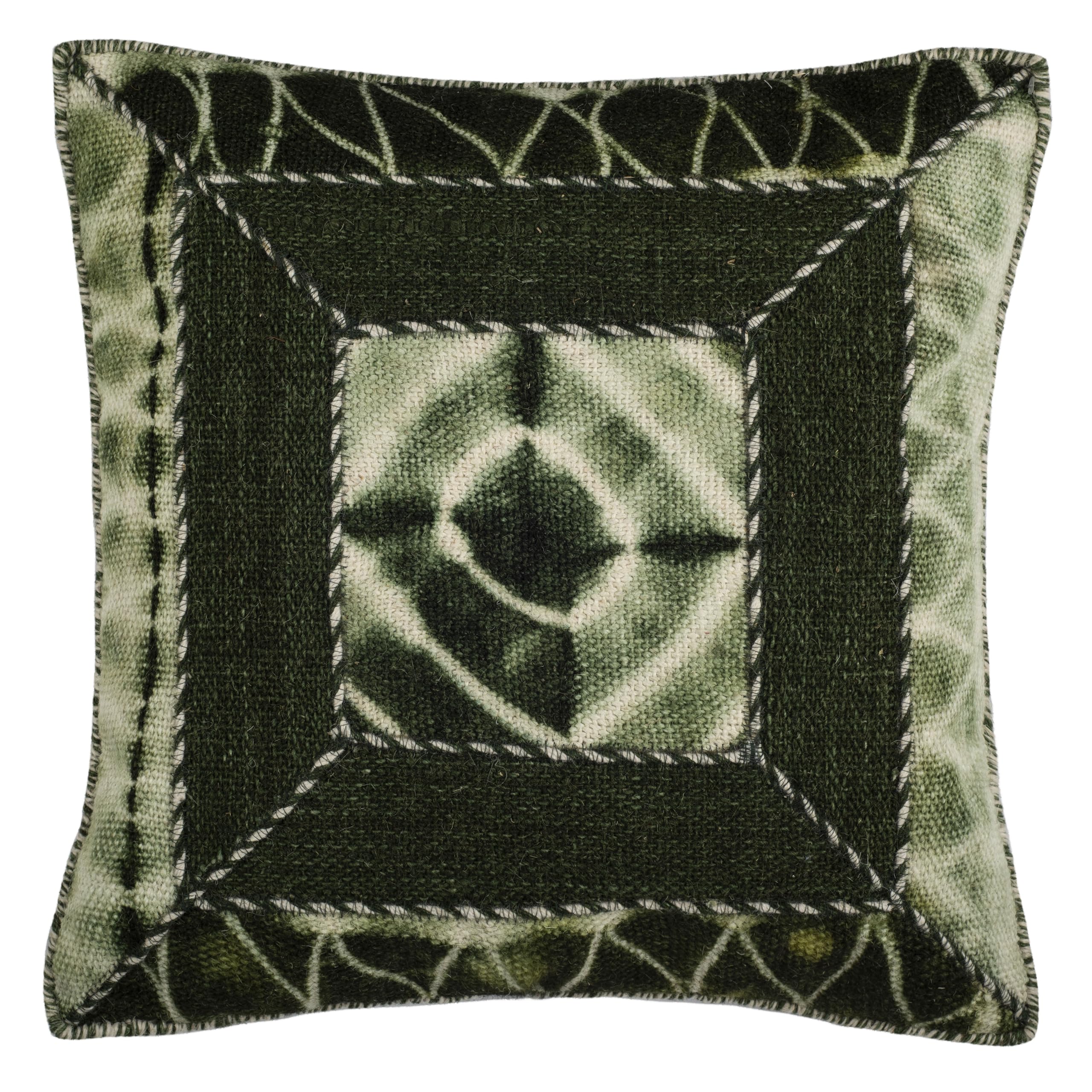 SAFAVIEH Dip-Dye Patch Cilantro Throw Pillows Set of 2 - 20 Inch Square Decorative Pillow Covers for Sofa, Bed & Living Room - Modern Boho Home Decor Accent