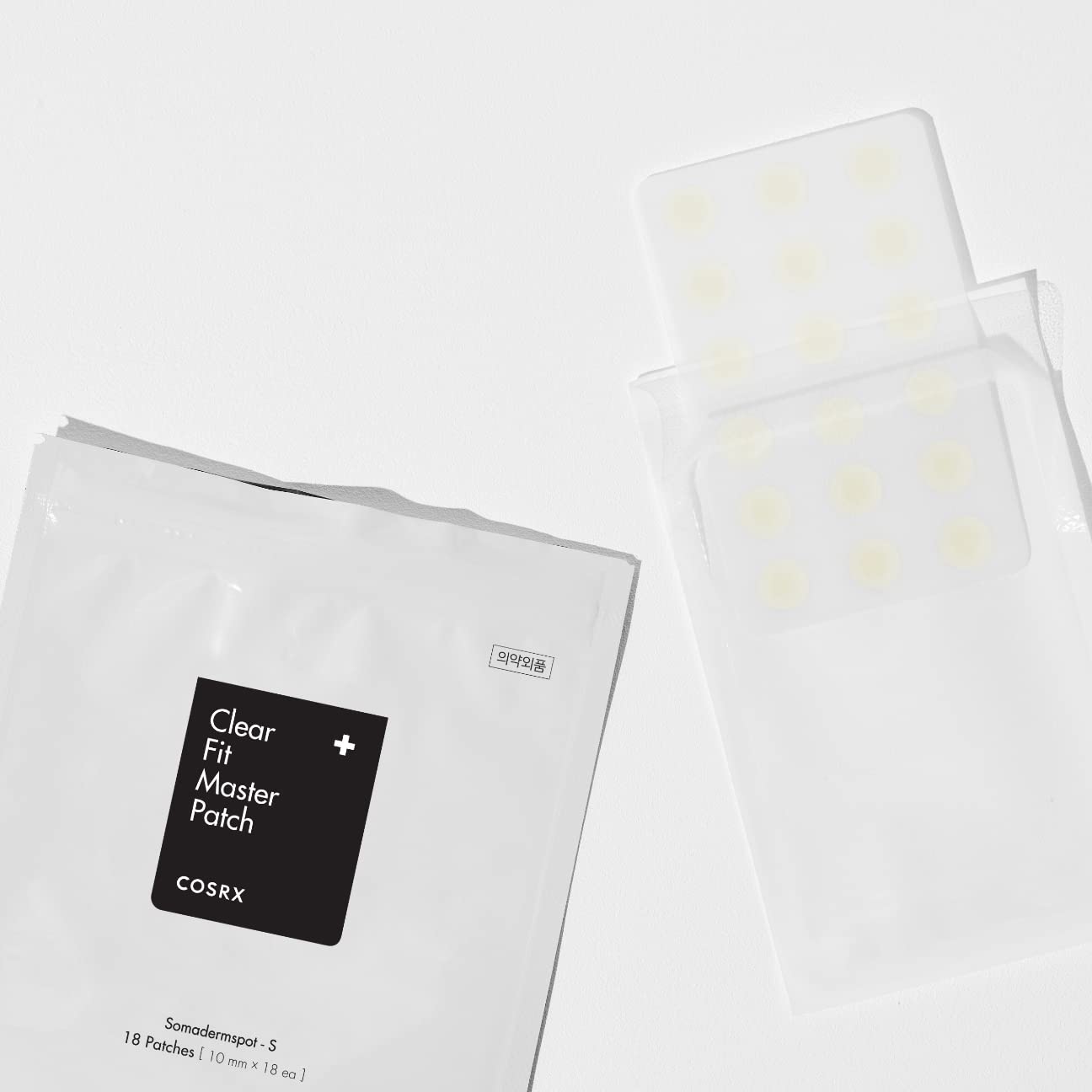 COSRX Master Pimple Patch Clear Fit - 18 Hydrocolloid Acne Patches for Blemish, Zit & Spot Treatment | Fast Healing Pimple Patches for Face | Perfect for Overnight Use & On-the-Go Skincare
