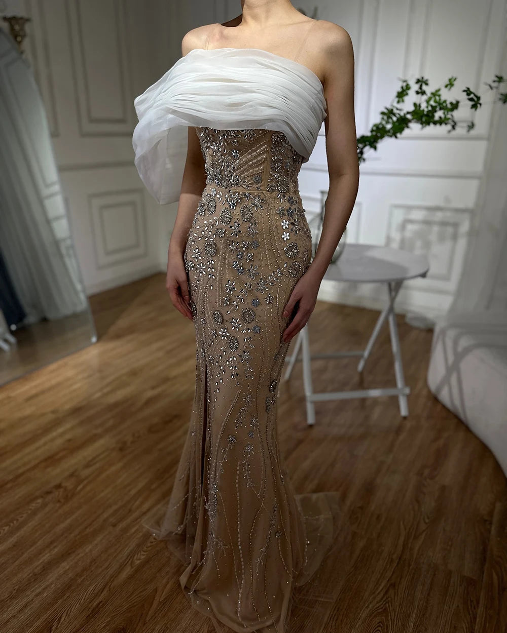 Luxury Dubai Nude One Shoulder Split Saudi Arabic Evening Gown Beaded Dress for Formal Occasion LA72746 - Elegant Formal Wear for Weddings, Galas & Special Events