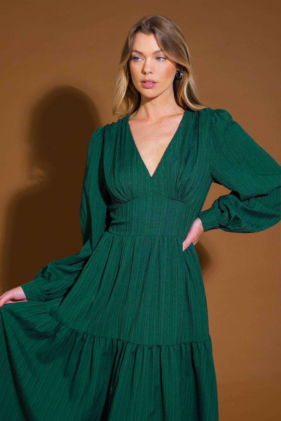 Elegant Woven Midi Dress for Women - Stylish & Comfortable Summer Outfit for Parties, Weddings & Office Wear