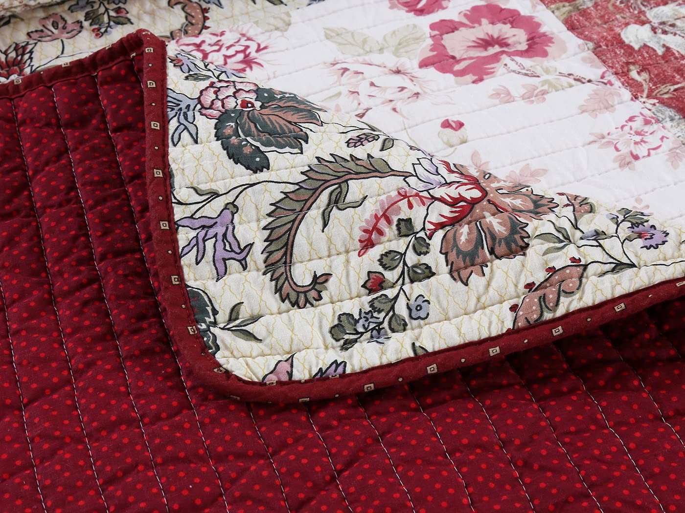 Red Tones Patchwork Quilt Set 3Pieces - 100% Cotton Bedding Set for Full/Queen Size Bed - Cozy Bedroom Decor for Winter Warmth & Farmhouse Style