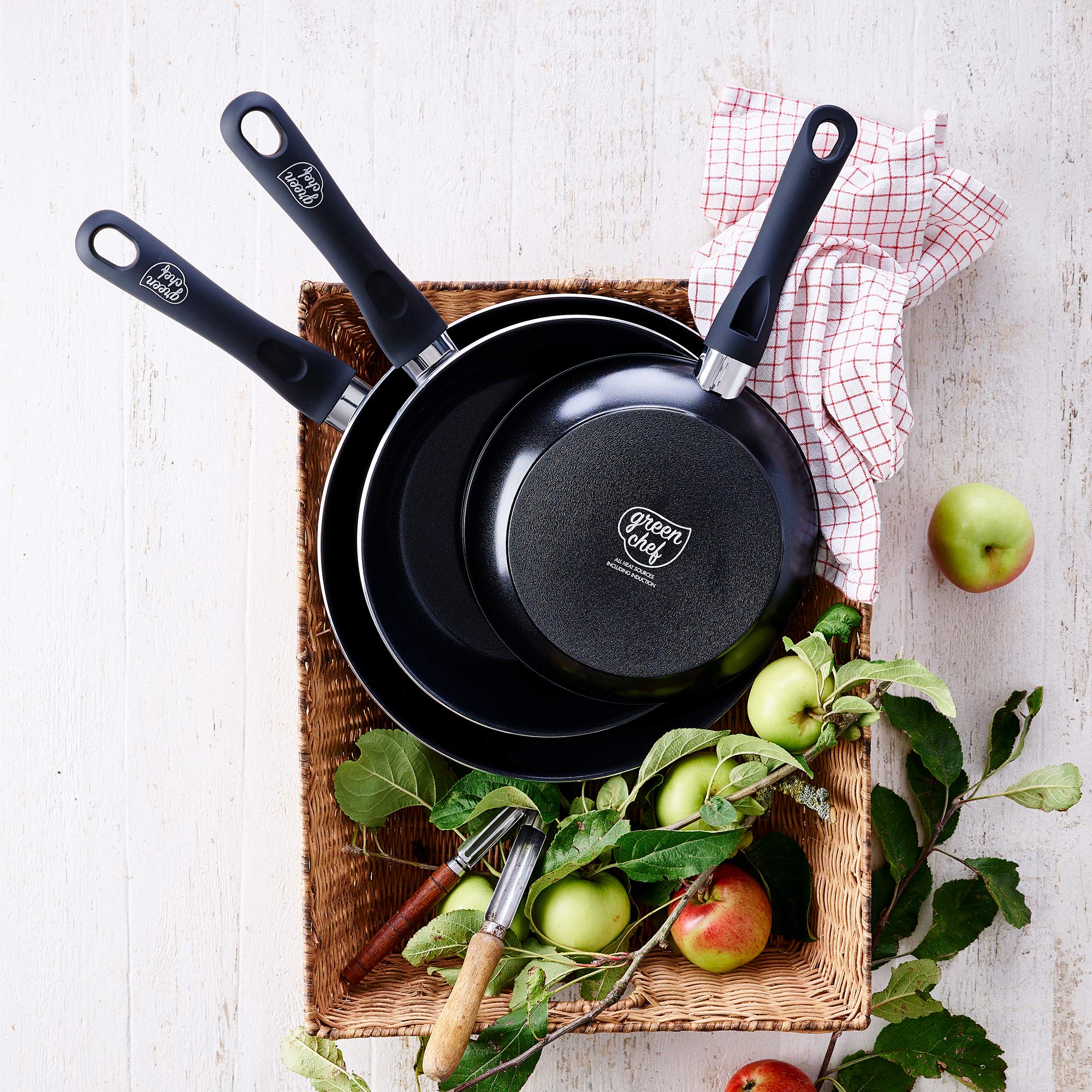Premium Diamond-Infused Healthy Ceramic Non-Stick 28cm Wok (3.7L) - PFAS-Free, Induction & Oven Safe (160°C) - Black - Perfect for Stir-Frying, Sautéing & Asian Cooking at Home