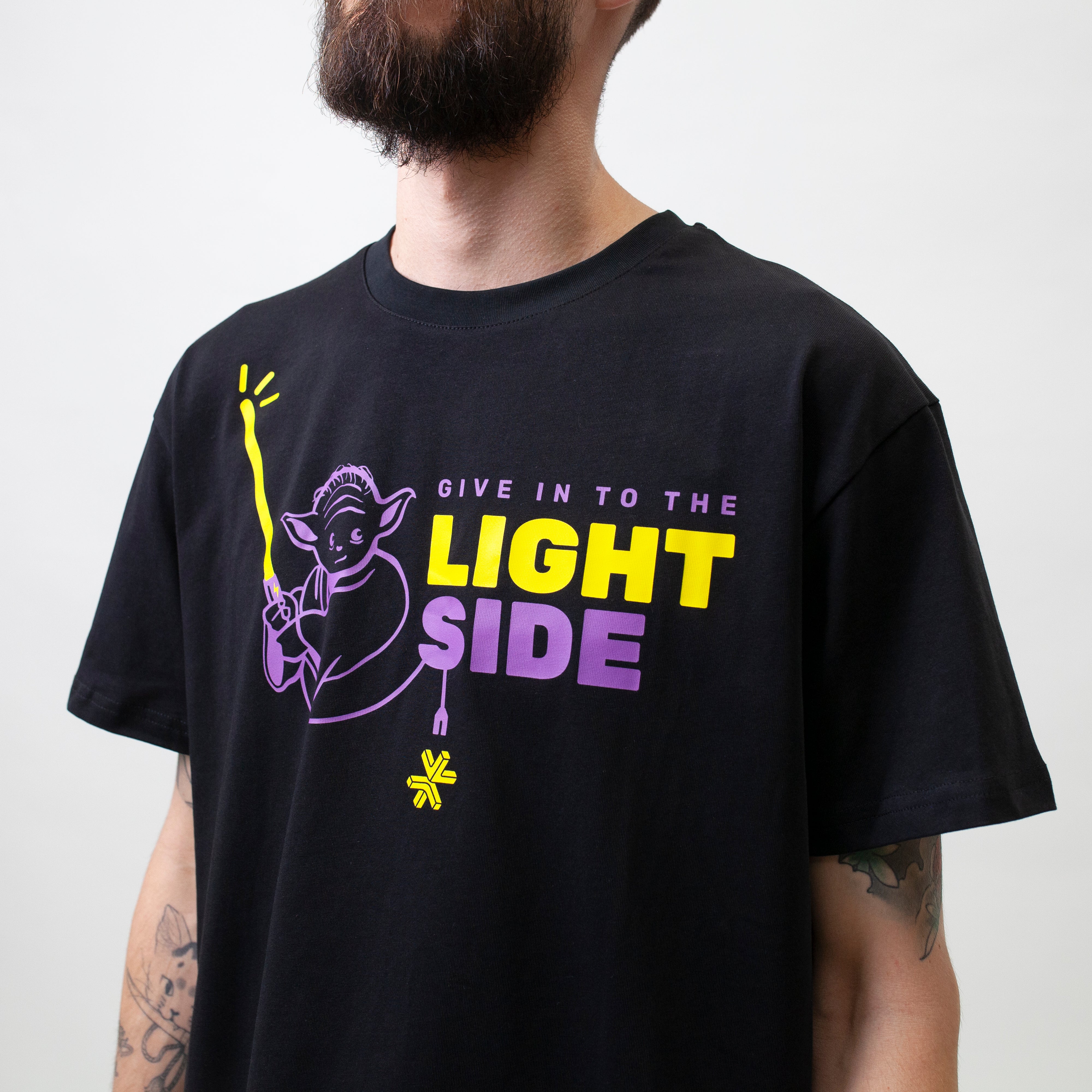 Light My Bricks™ Star Wars Yoda Graphic T-Shirt - Cool Jedi Master Apparel for Fans & Collectors - Perfect for Cosplay, Conventions & Everyday Wear