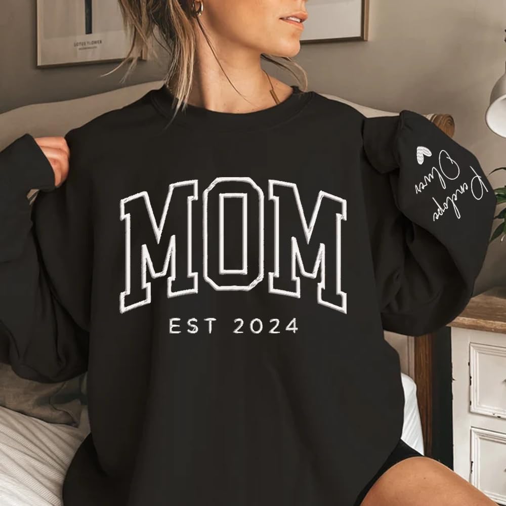 Pamaheart Personalized Embroidered Mom Sweatshirt - Custom Mom Hoodie with Name - Thoughtful Gift for Women, Grandma & Mama - Perfect for Christmas, Mother's Day & Family Gatherings - Cozy Lounge Wear for Everyday Comfort