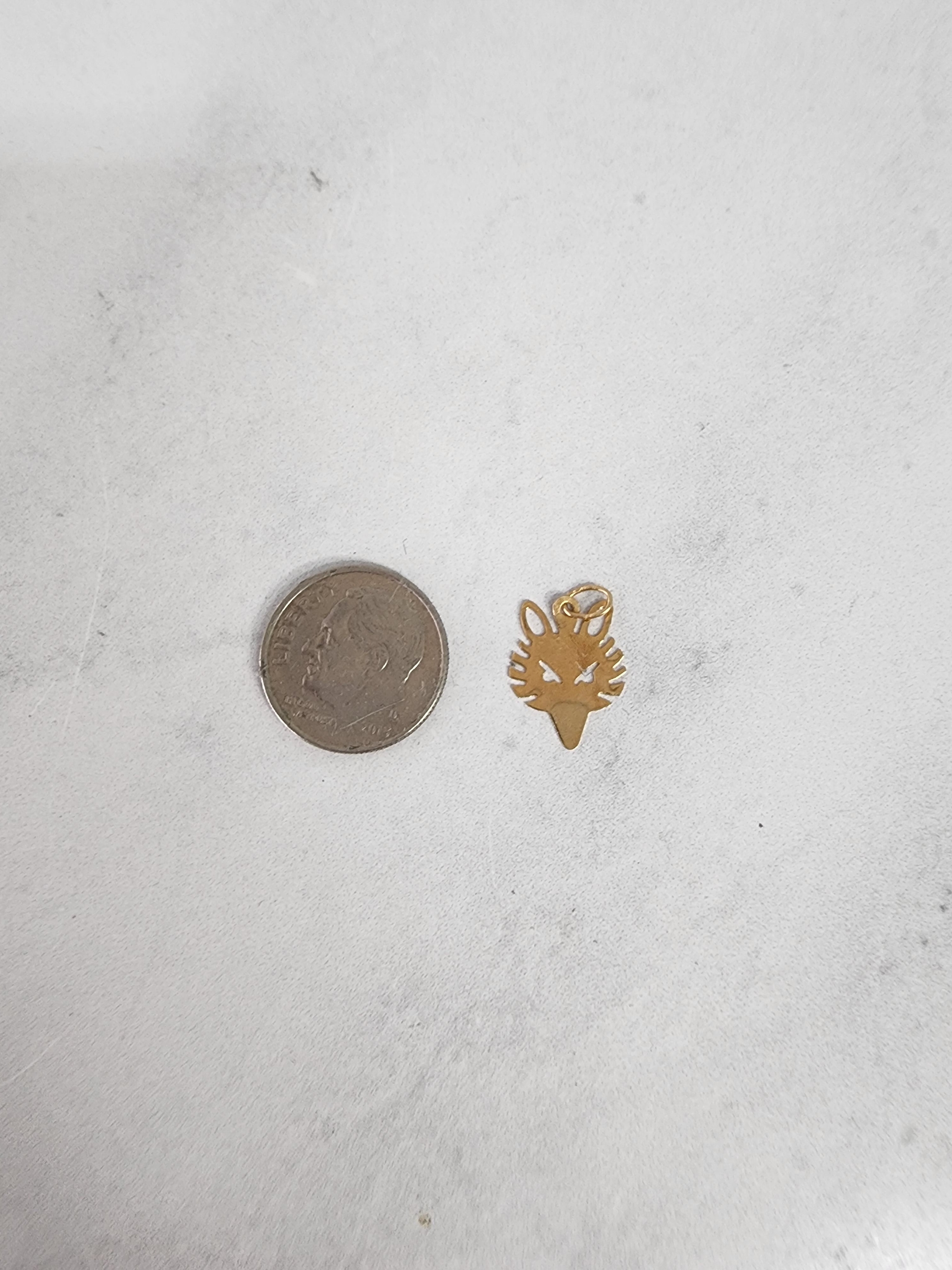 14k Gold Flat Fox Head Charm - Elegant Polished Jewelry for Necklaces & Bracelets - Perfect for Gifts, Everyday Wear & Special Occasions