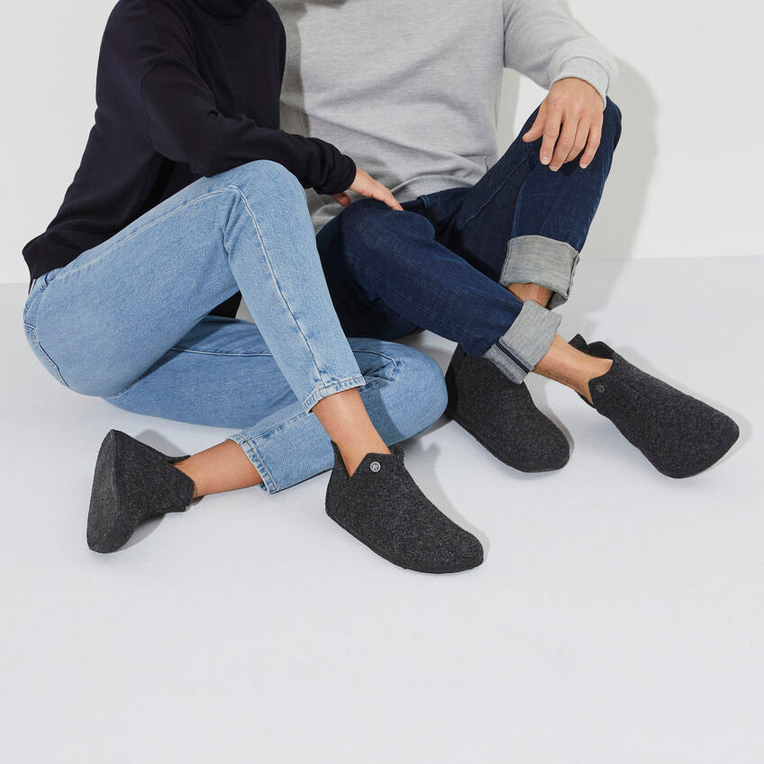 Birkenstock Andermatt Shearling Wool Felt Slippers for Women & Men - Cozy Indoor/Outdoor House Shoes - Warm Winter Home Comfort with Premium Wool Lining - Anthracite Grey