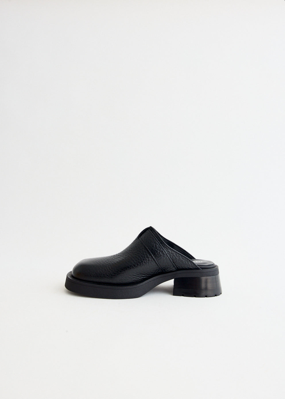 Aroa Women's Black Mules Slip-On Shoes - Comfortable House Slippers for Indoor/Outdoor Wear - E8 3862 Blk - Perfect for Home, Office & Casual Outings