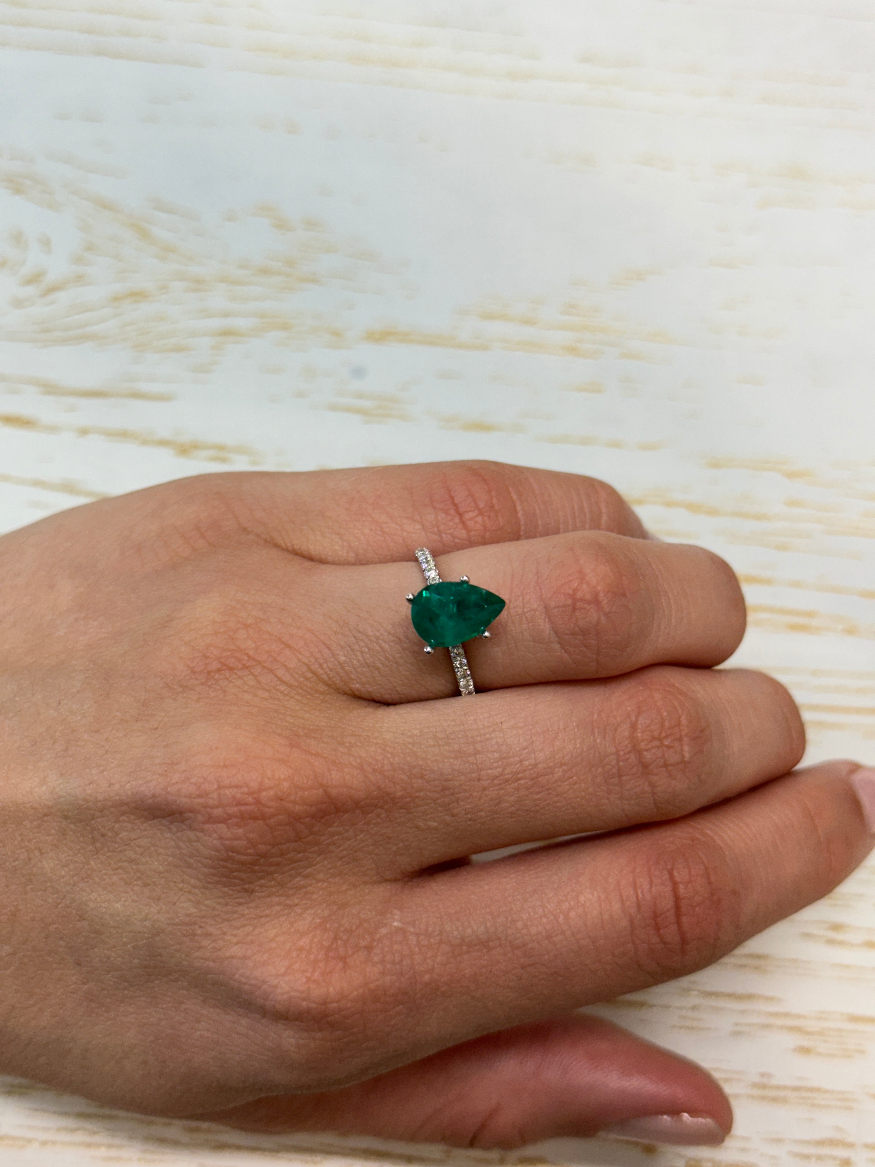 2.03 Carat 11x7.5mm Deep Green Natural Loose Colombian Emerald Pear Cut Gemstone for Jewelry Making, Engagement Rings & Luxury Gifts