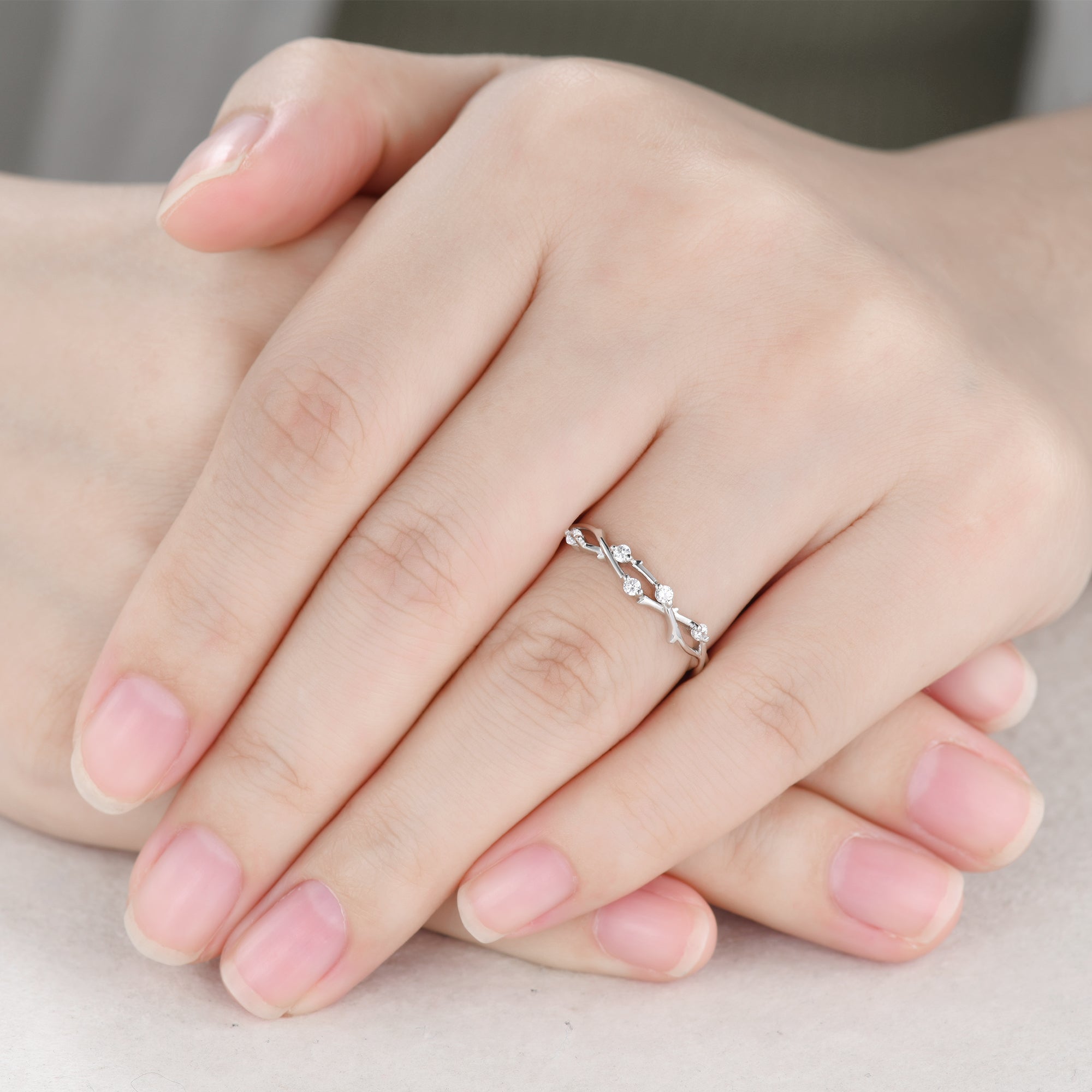 Infinity Twig Leaf Wedding Band - Nature Inspired Women's Ring with Split Shank Design - Perfect for Bridal Jewelry, Nature Lovers & Boho Wedding Accessories