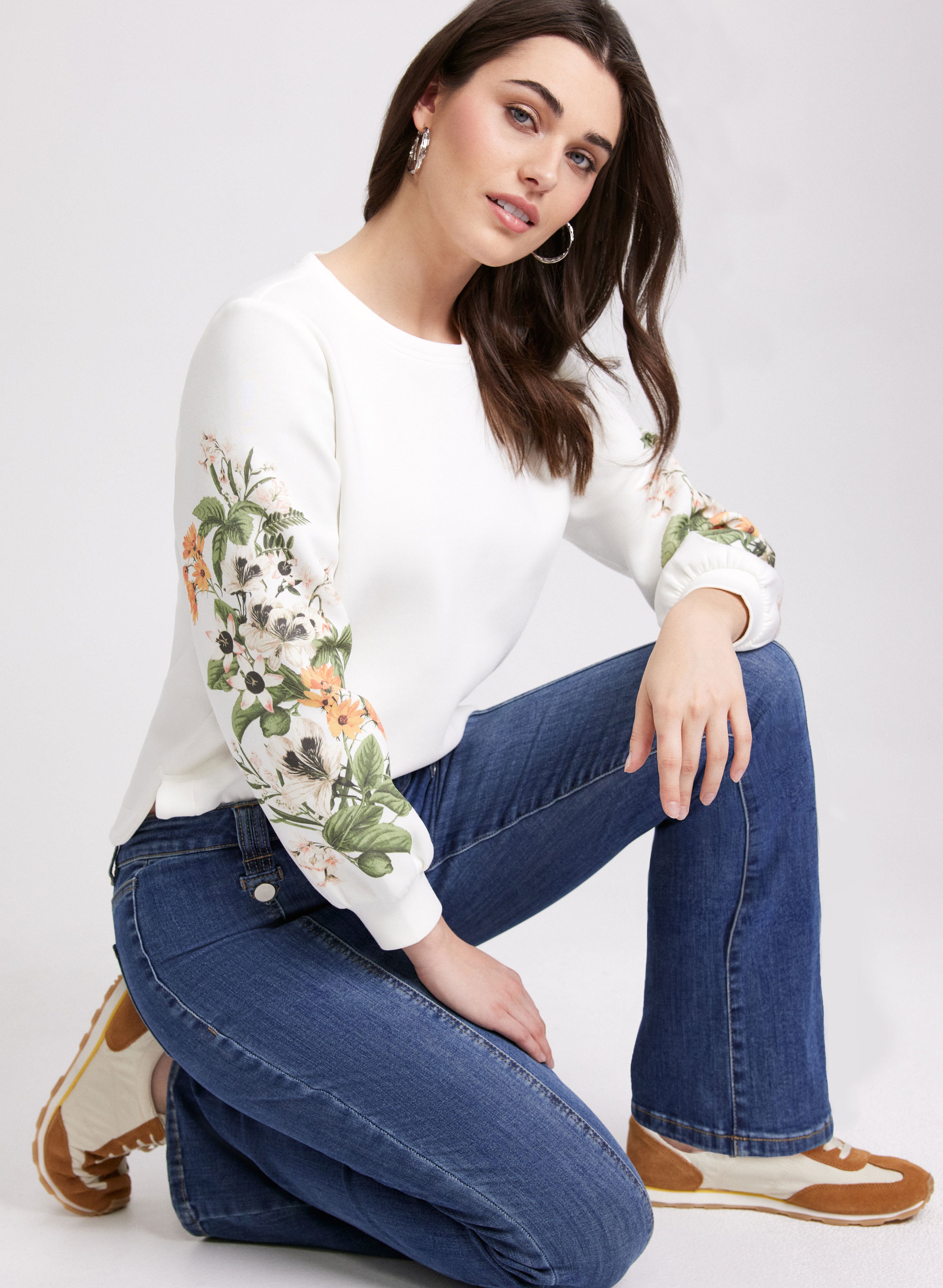 Flare Leg Jeans for Petite Women - Indigo Blue Denim (Style 4010331) | Perfect for Casual Wear & Vintage Outfits