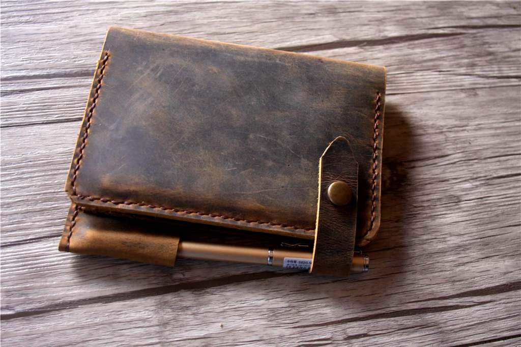 Personalized Leather Cover Wallet for Field Notes - Custom Name Engraved - Perfect for Journaling, Travel & Everyday Carry