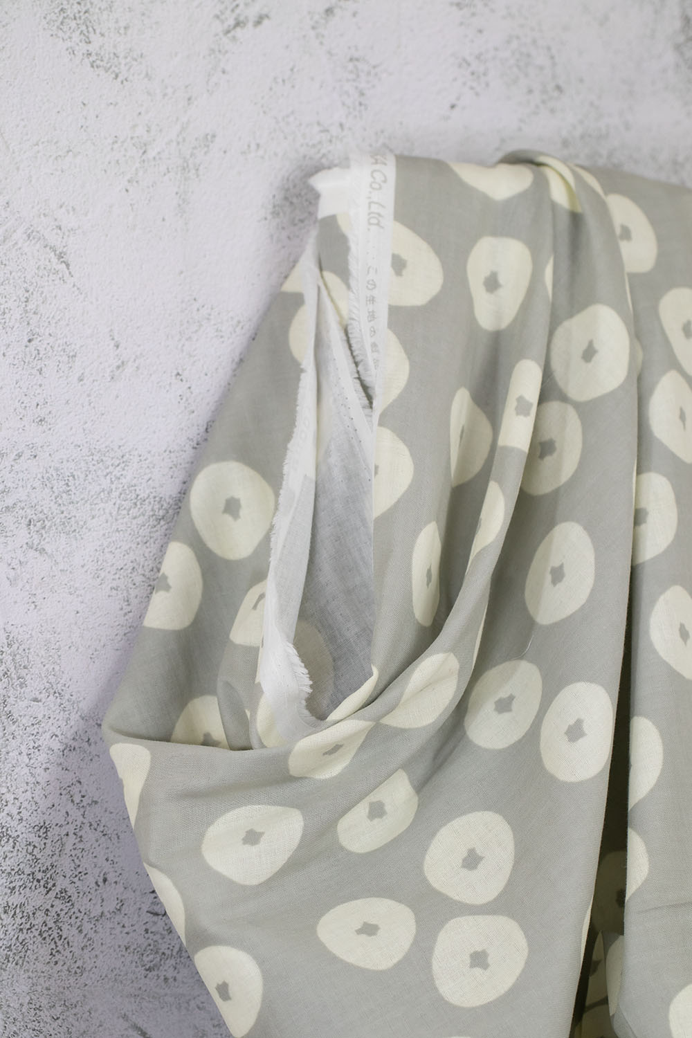 Premium Cotton Double Gauze Fabric - Soft & Breathable Grey Fabric for DIY Sewing, Quilting, and Baby Clothes - Ideal for Summer Dresses, Swaddles & Home Decor Projects
