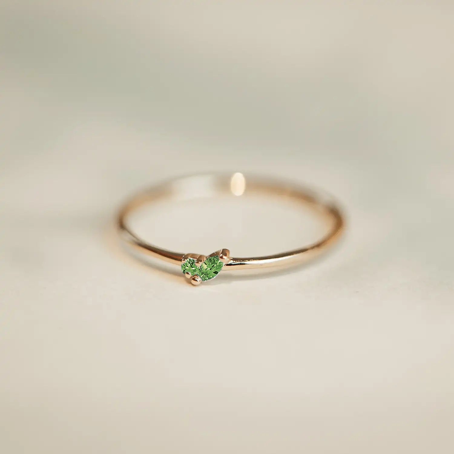10K Yellow Gold Emerald Ring - Elegant Green Gemstone Jewelry for Women - Perfect for Weddings, Anniversaries & Special Occasions