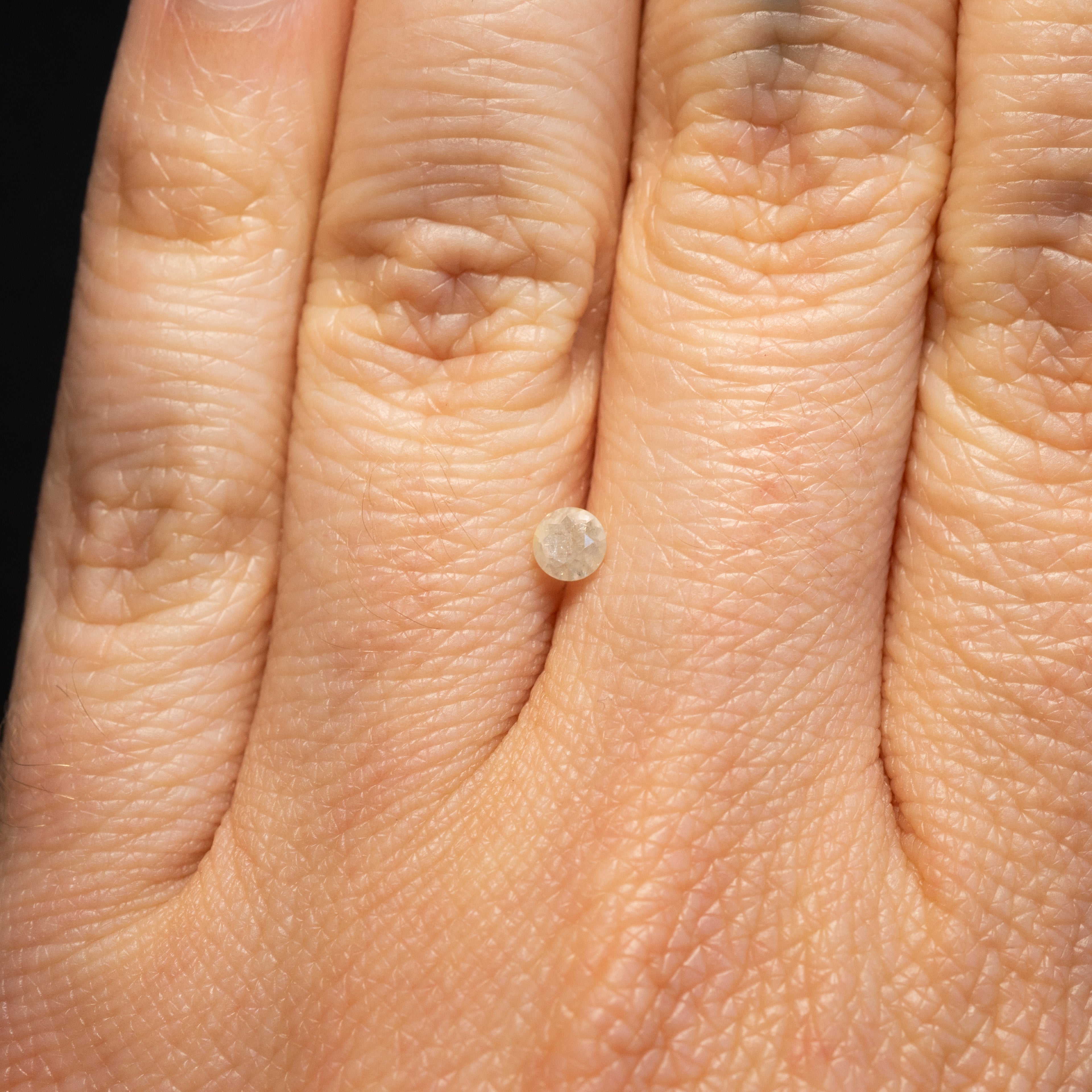 0.21ct Round Brilliant Icy Salt & Pepper Diamond - Unique Natural Gemstone for Engagement Rings, Wedding Bands & Fine Jewelry Making