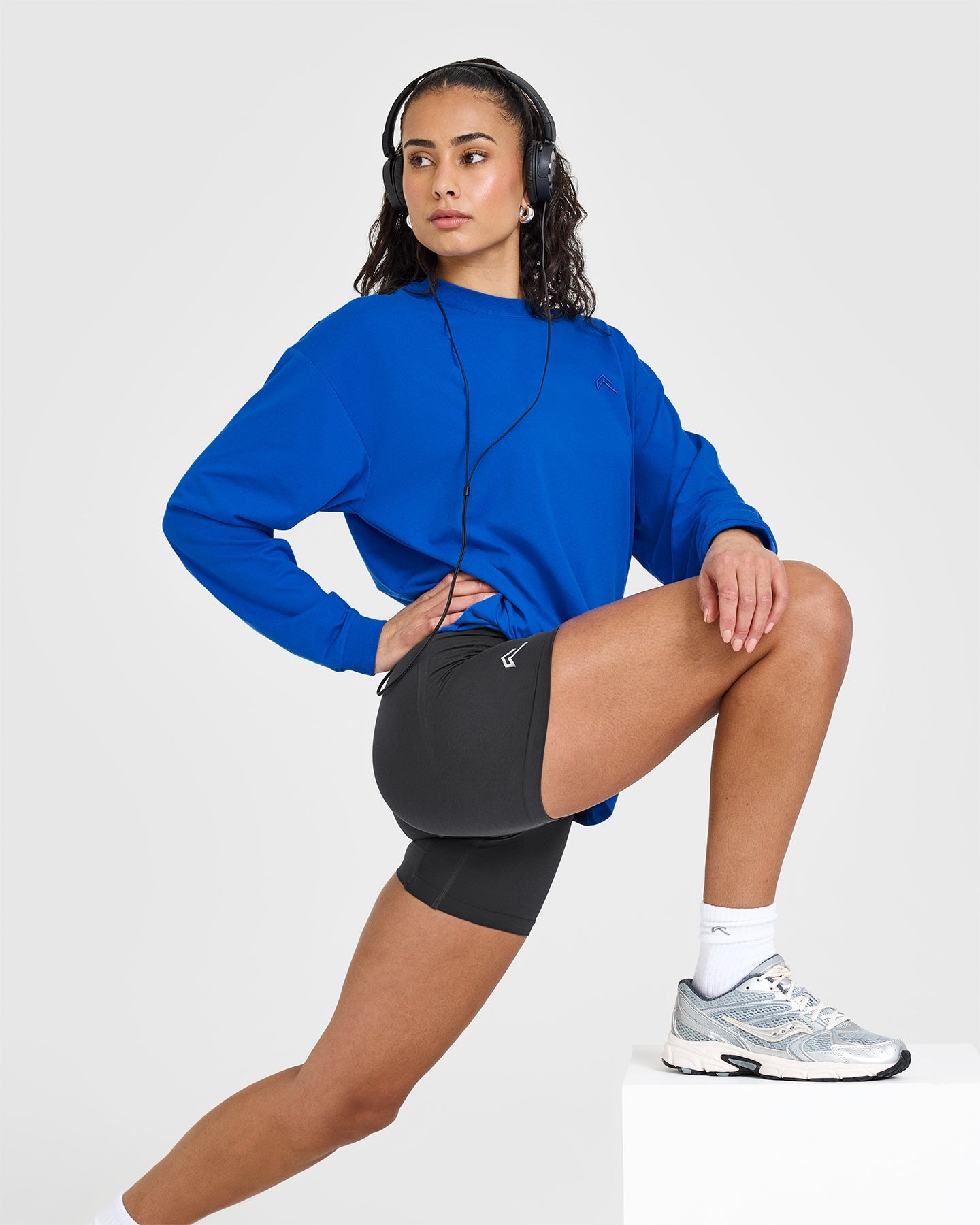 Classic Oversized Lightweight Long Sleeve T-Shirt for Women - Soft Breathable Cotton Blend, Cobalt Blue | Casual Loungewear, Layering Essential & Everyday Comfort