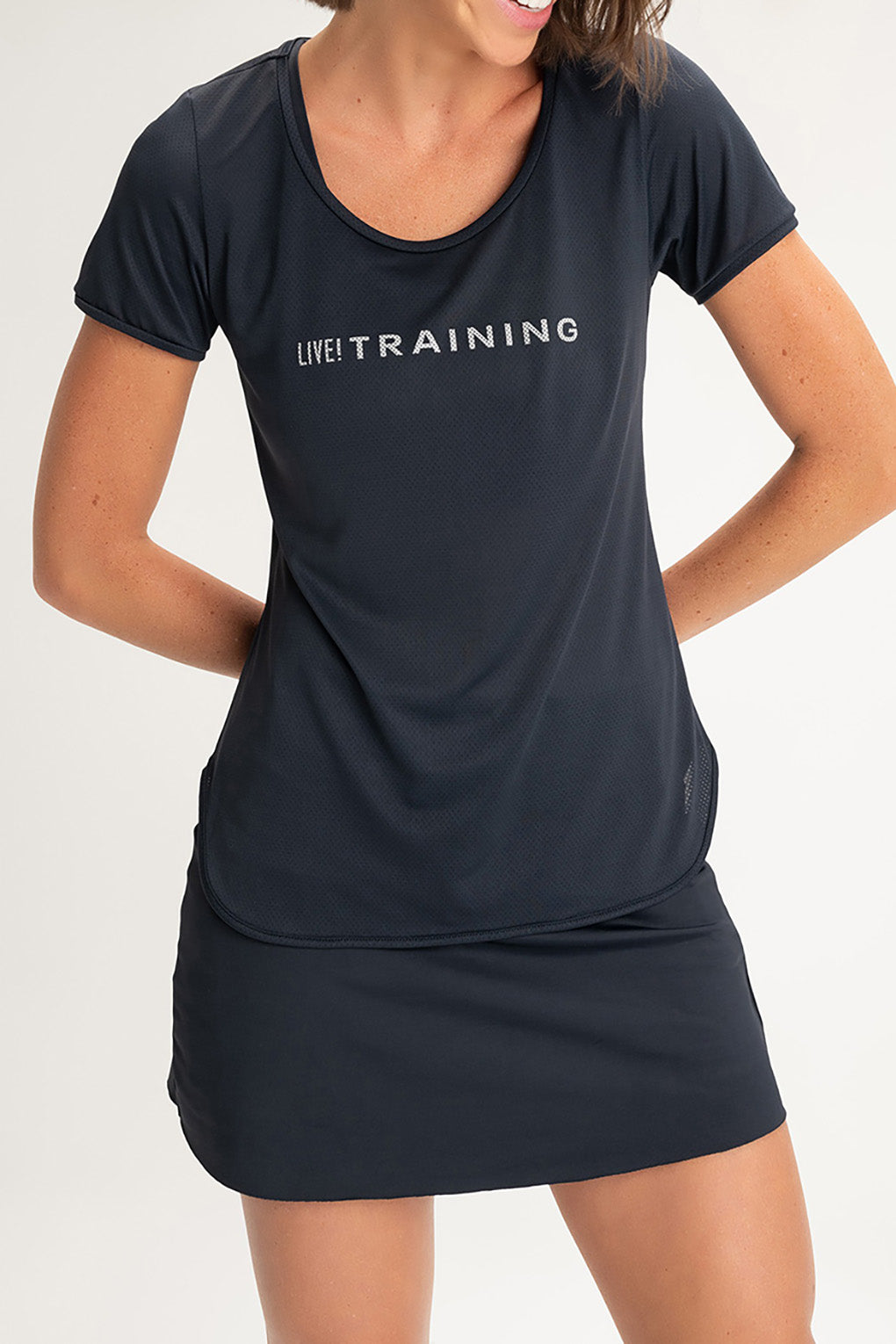 LIVE! Action Graphic T-Shirt for Men & Women - Trendy Casual Tee for Concerts, Gaming & Everyday Wear