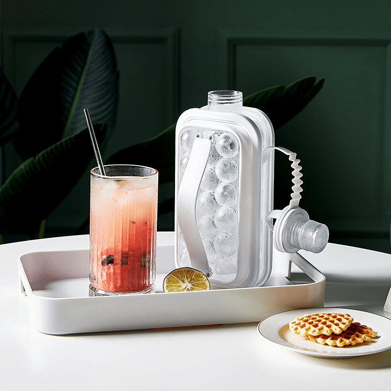 Portable Ice Ball Maker for Cocktails & Whiskey - Stainless Steel Ice Mold with Lid - Perfect for Home Bars, Parties & Gifts
