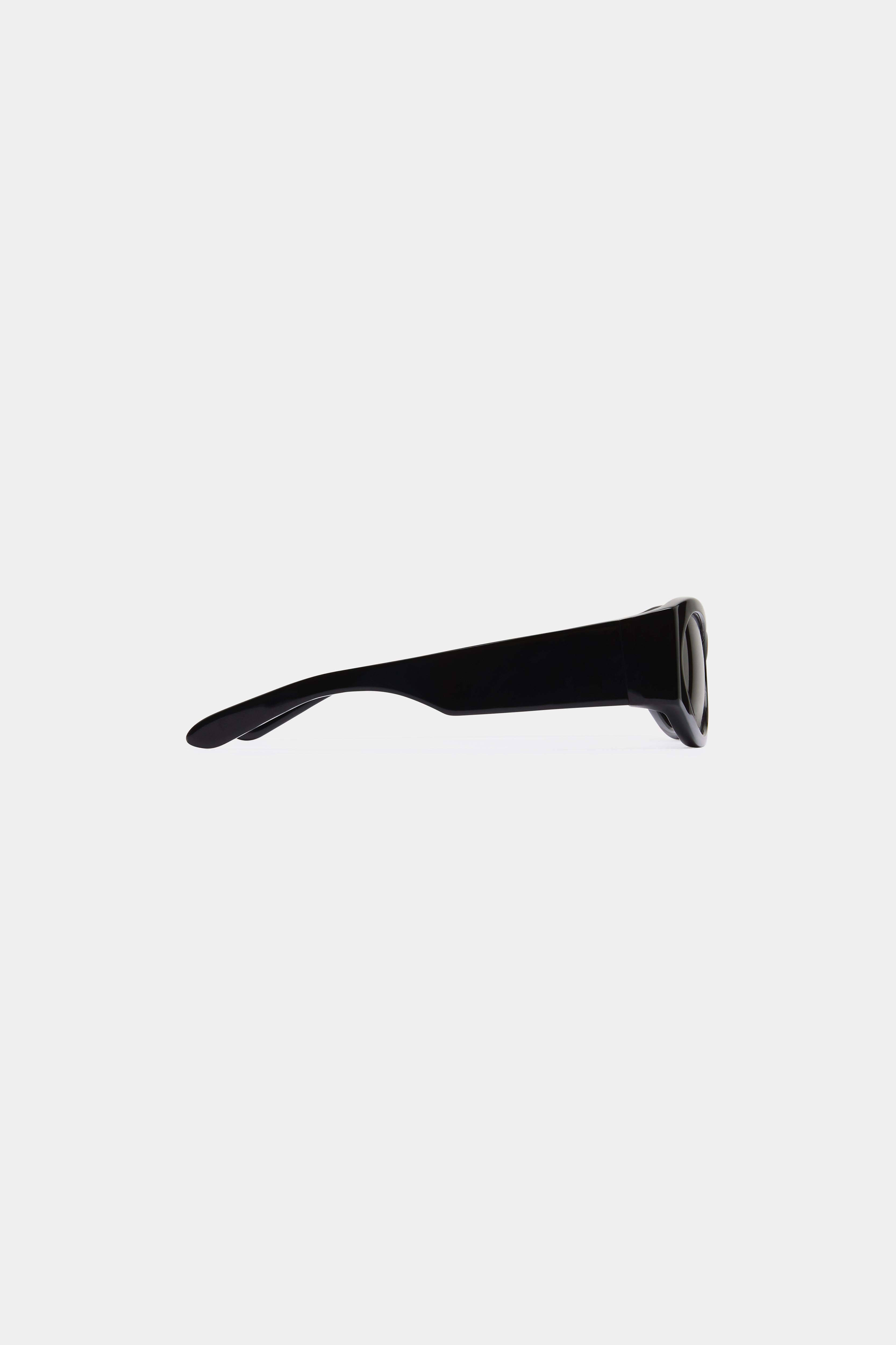 Classic Black Sunglasses for Men & Women - UV Protection, Polarized Lenses - Perfect for Driving, Beach & Outdoor Activities