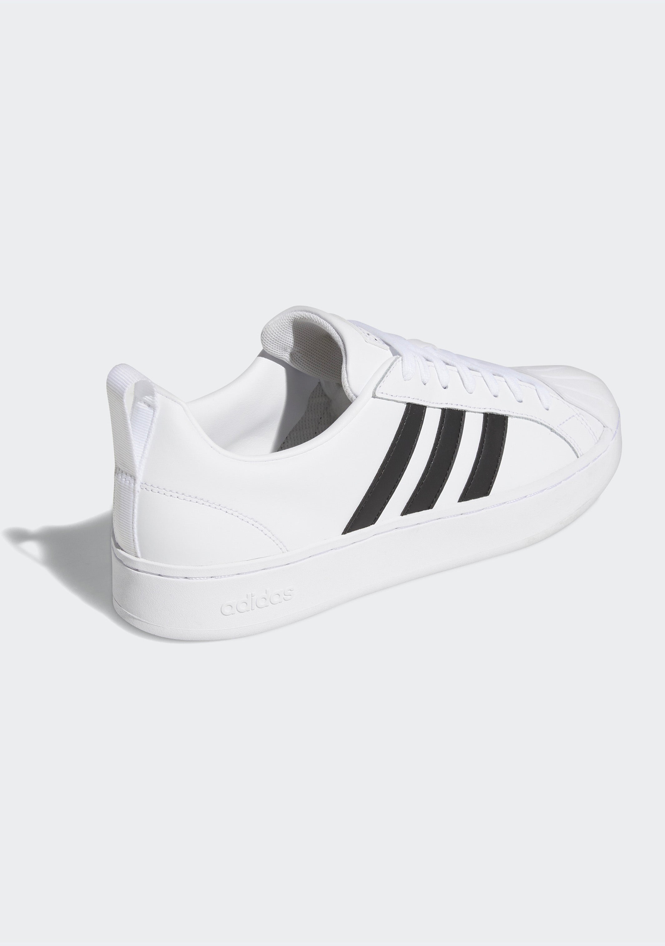 Adidas Men's Streetcheck Cloudfoam Court Low Sneakers - Comfortable Casual Shoes for Walking, Running & Everyday Wear
