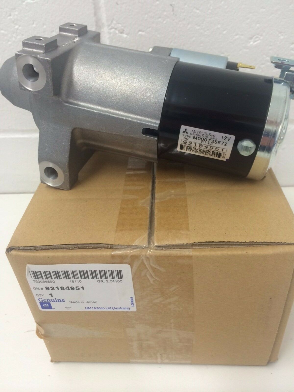 Genuine Holden Commodore V8 Starter Motor VE WM 2007-2008 OEM 92184951 - Perfect for Engine Repair & Performance Upgrades