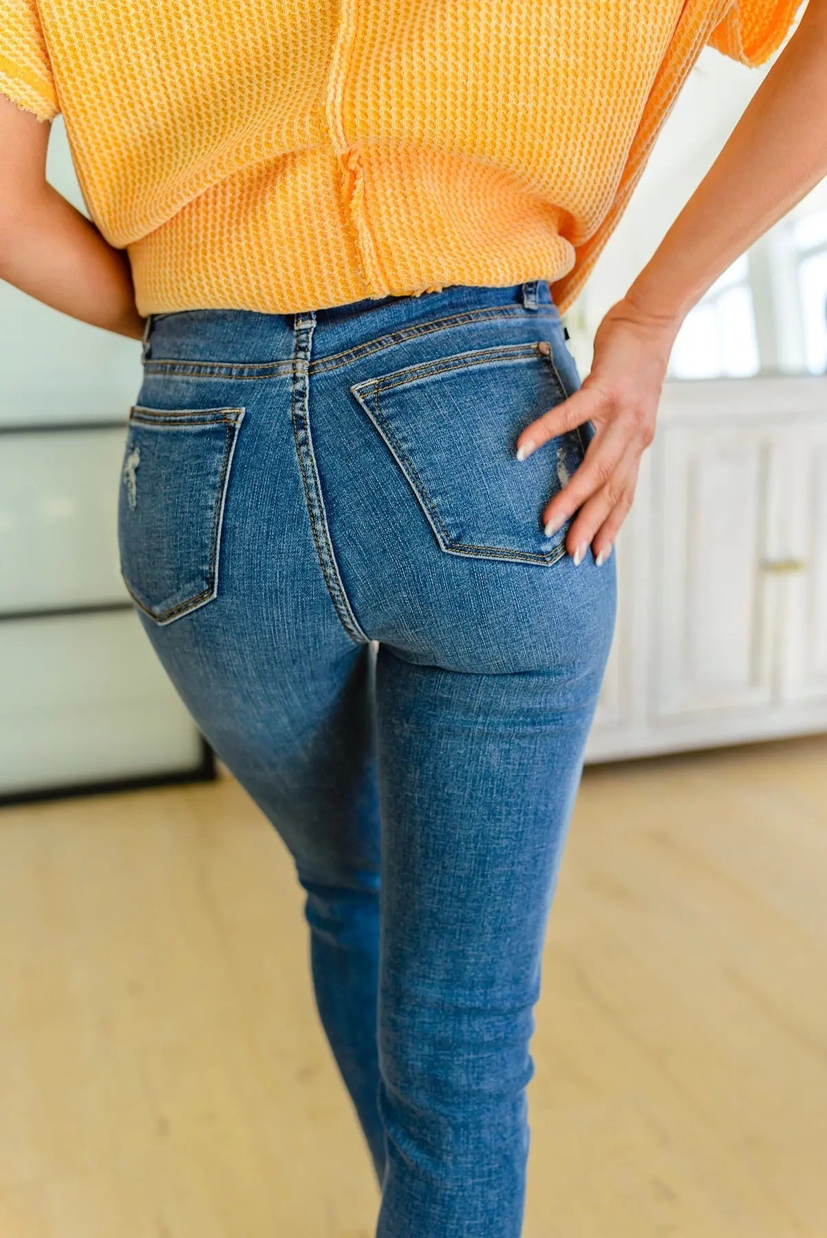 High Waisted Dandelion Embroidery Skinny Jeans for Women - Trendy Floral Design Stretch Denim Pants (Perfect for Casual Wear, Date Nights & Spring Outfits)