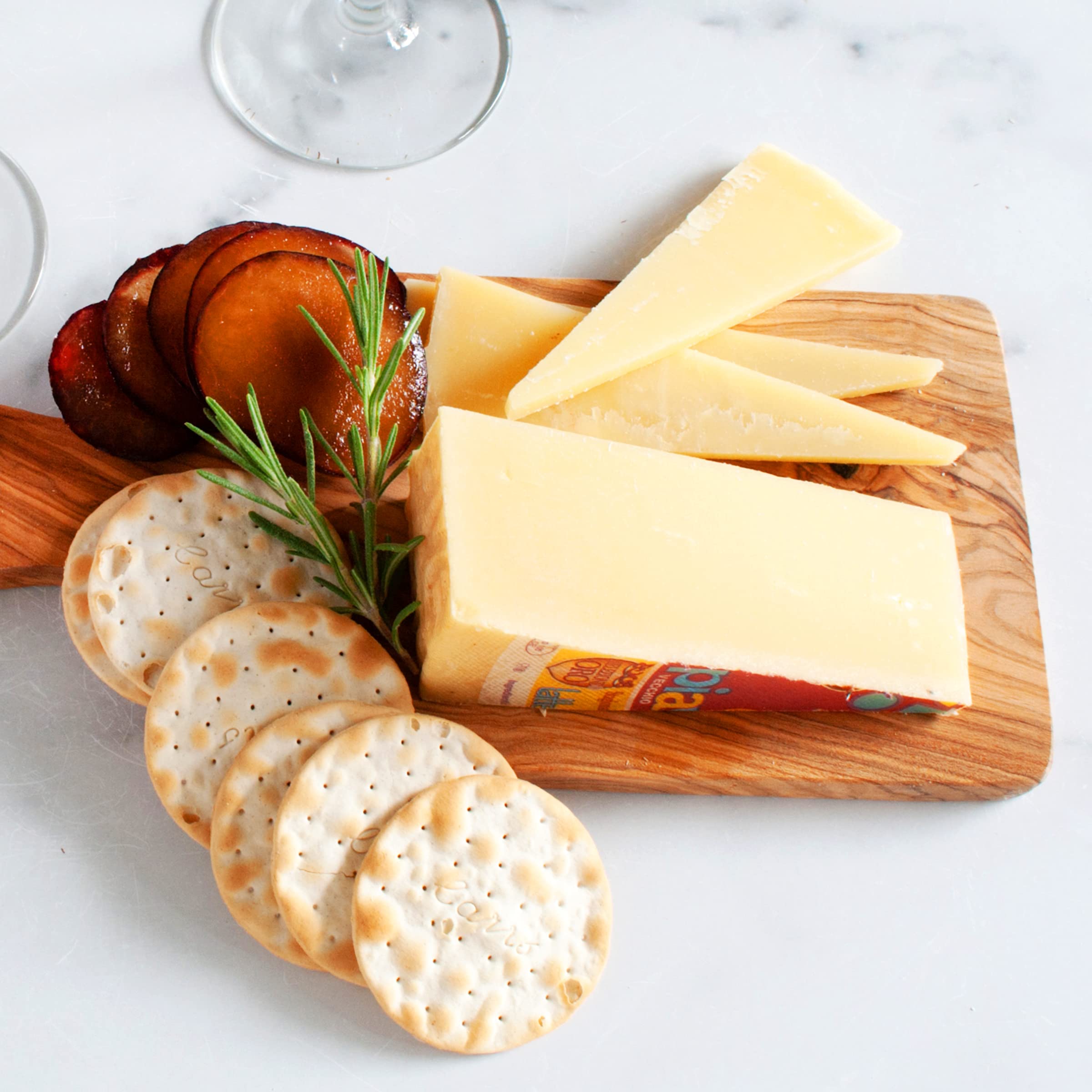 Premium European Cheese Assortment (2 lbs) - Gourmet French, English, Italian & Spanish Cheeses - Perfect for Wine Pairings, Charcuterie Boards & Holiday Gifts
