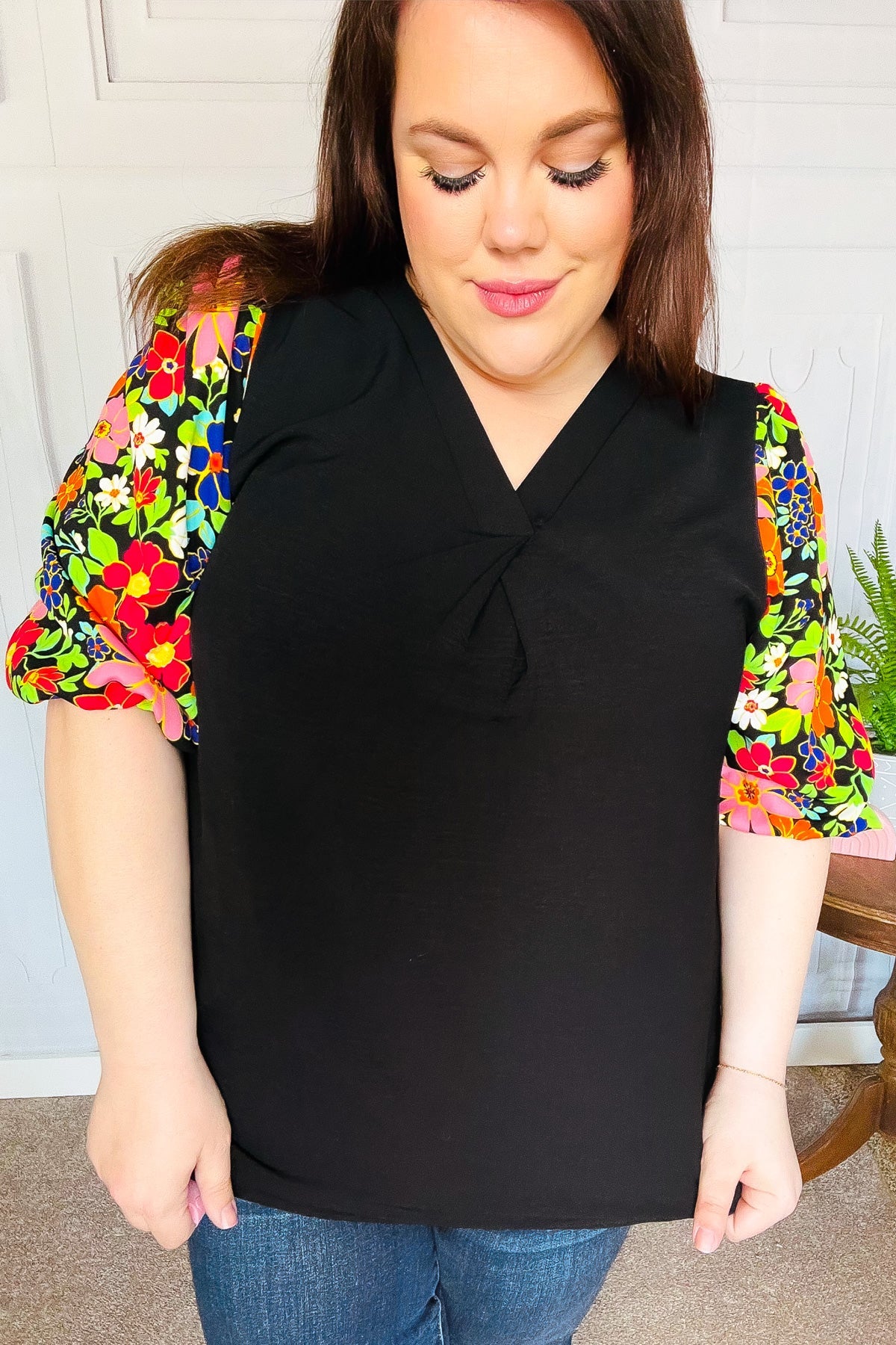 Eyes On You Black Floral Puff Sleeve V Neck Top - Women's Fashion Blouse for Date Night & Special Occasions