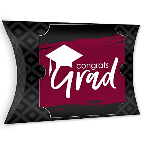 Maroon Grad