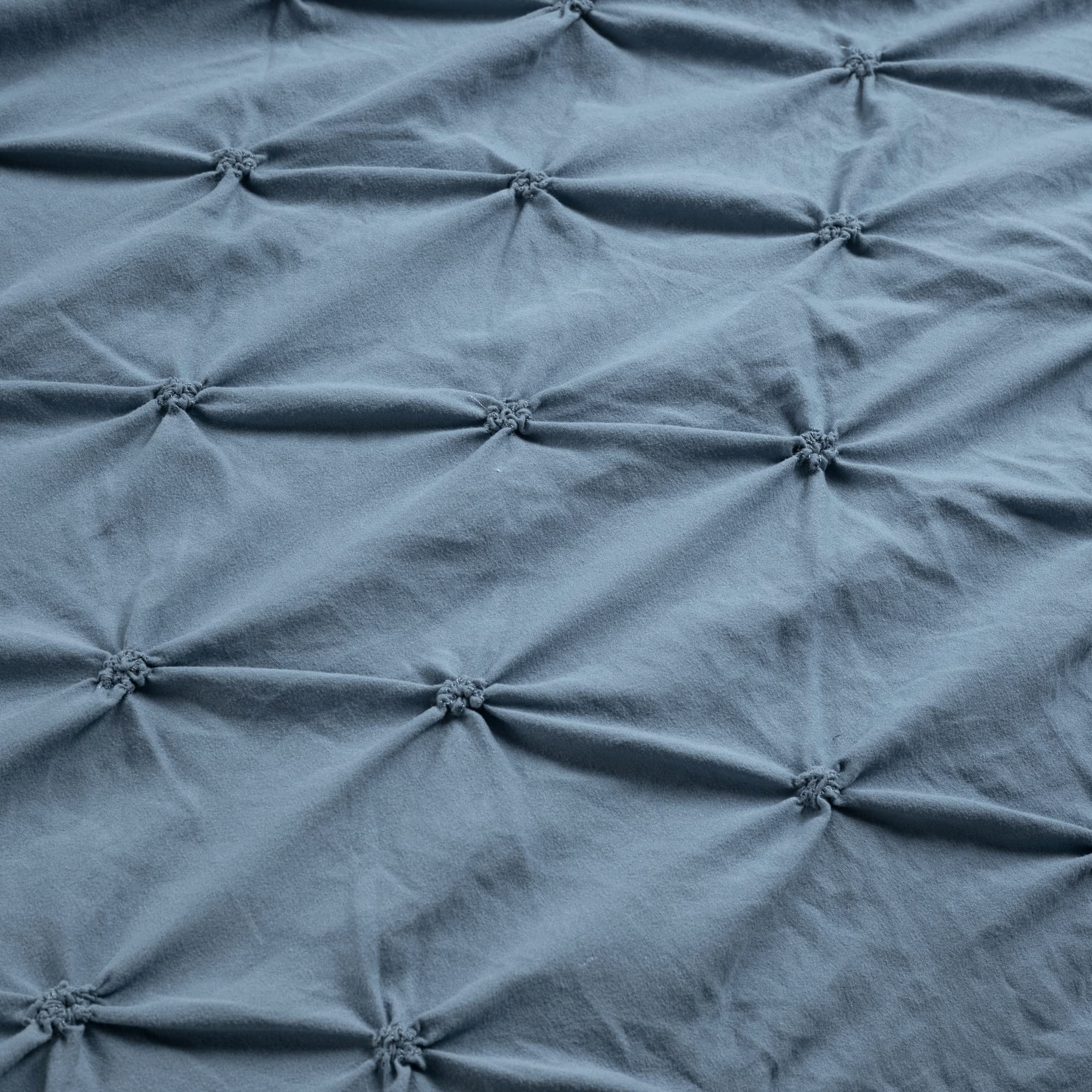 Luxury Lush Decor Ravello Pintuck Duvet Cover Set - 3 Piece Oversized Bedding with Textured Design - Elegant Farmhouse & Traditional Glam Style - Full/Queen Size in Stormy Blue - Perfect for Master Bedroom, Guest Room & Cozy Home Decor