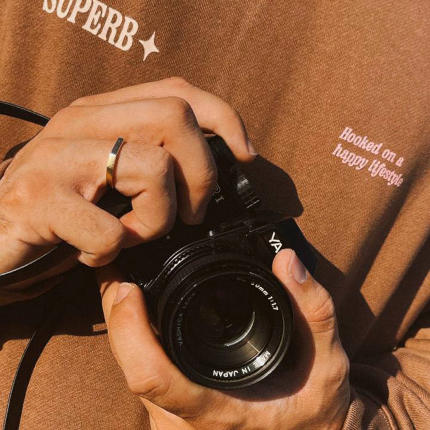Oversized Hoodie Brown - Cozy & Stylish Unisex Pullover for Casual Wear, Street Fashion & Loungewear