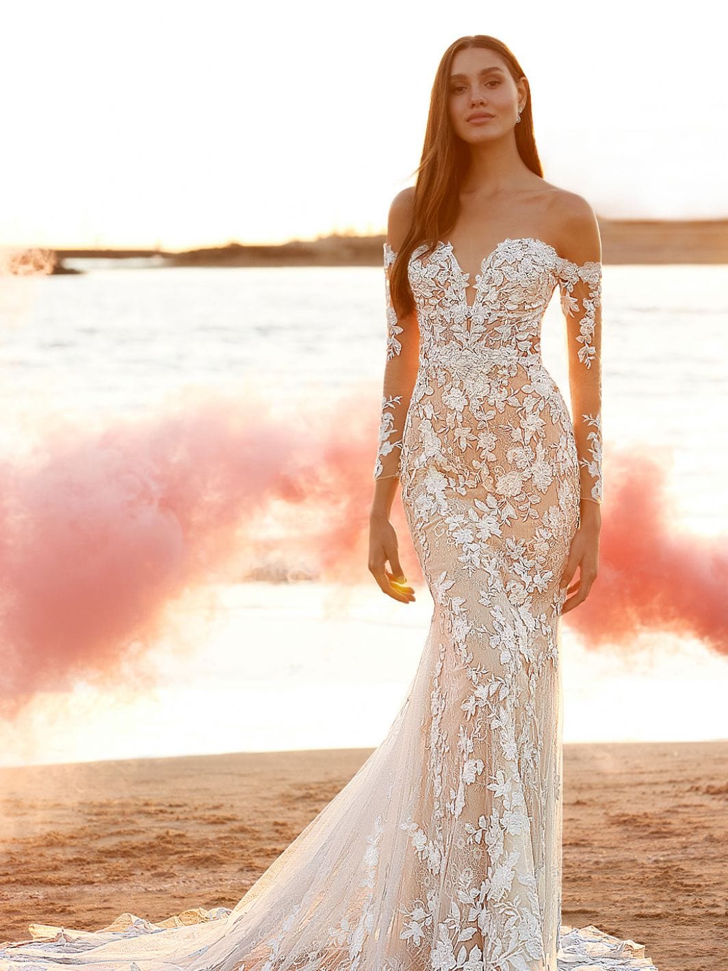 Enzoani Naroza Blue Wedding Dress Size 10 - Perfect for Bridal Ceremonies, Vow Renewals & Formal Events