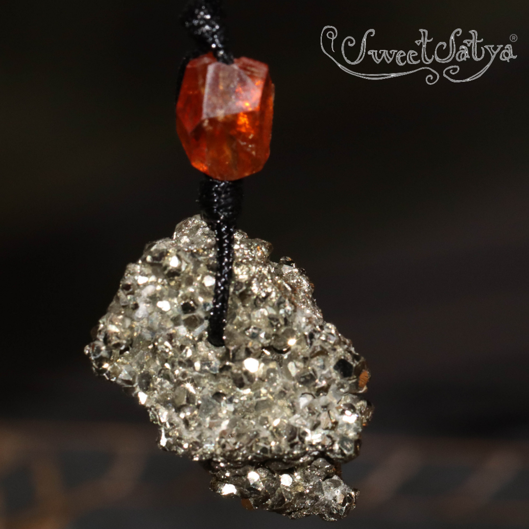 SweetSatya® Pyrite Pendant Necklace - Natural Healing Crystal Jewelry for Women - Spiritual Protection & Positive Energy - Perfect for Meditation, Yoga & Everyday Wear