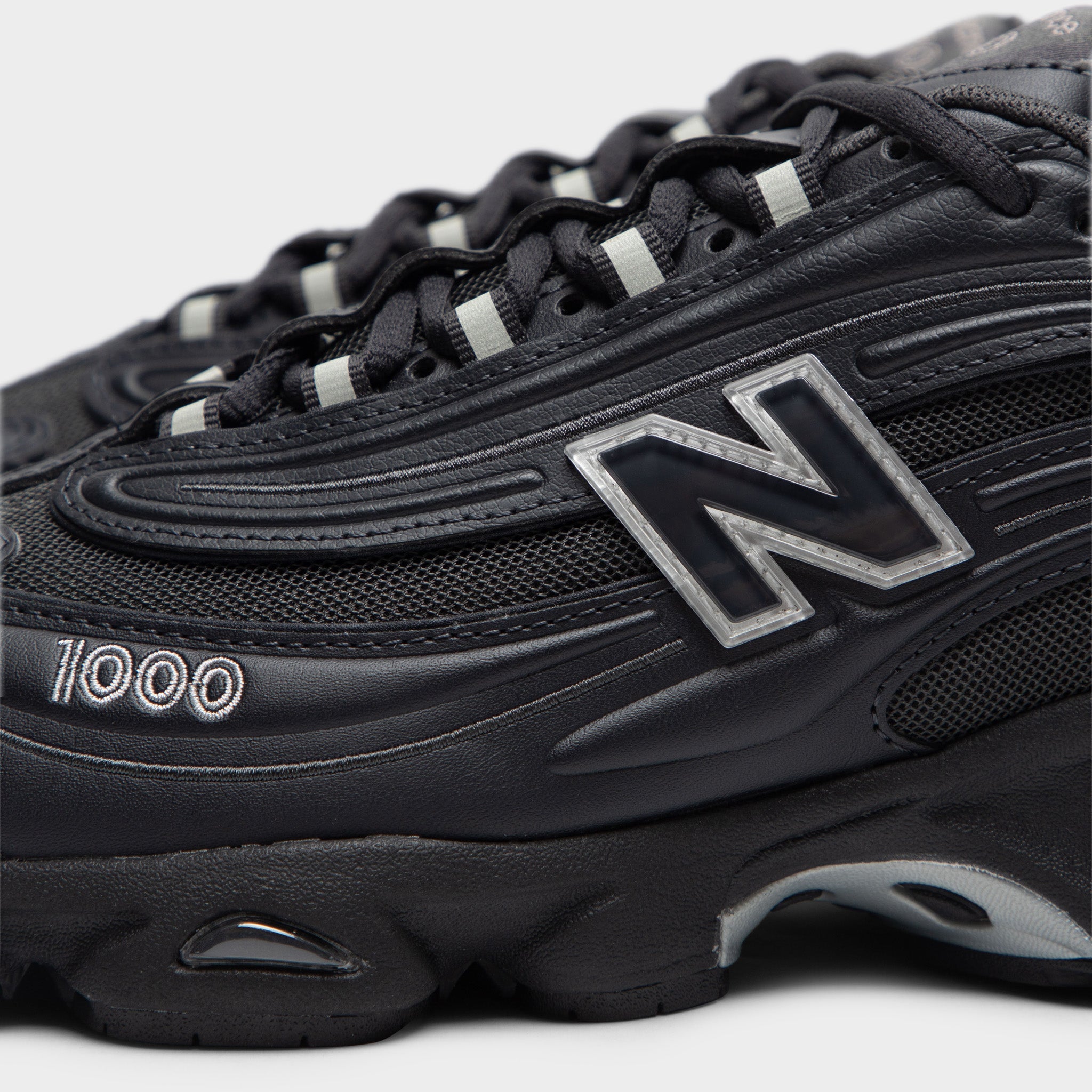 New Balance M1000 Running Shoes for Men - Black & Grey - Lightweight Cushioned Sneakers for Jogging, Gym & Casual Wear