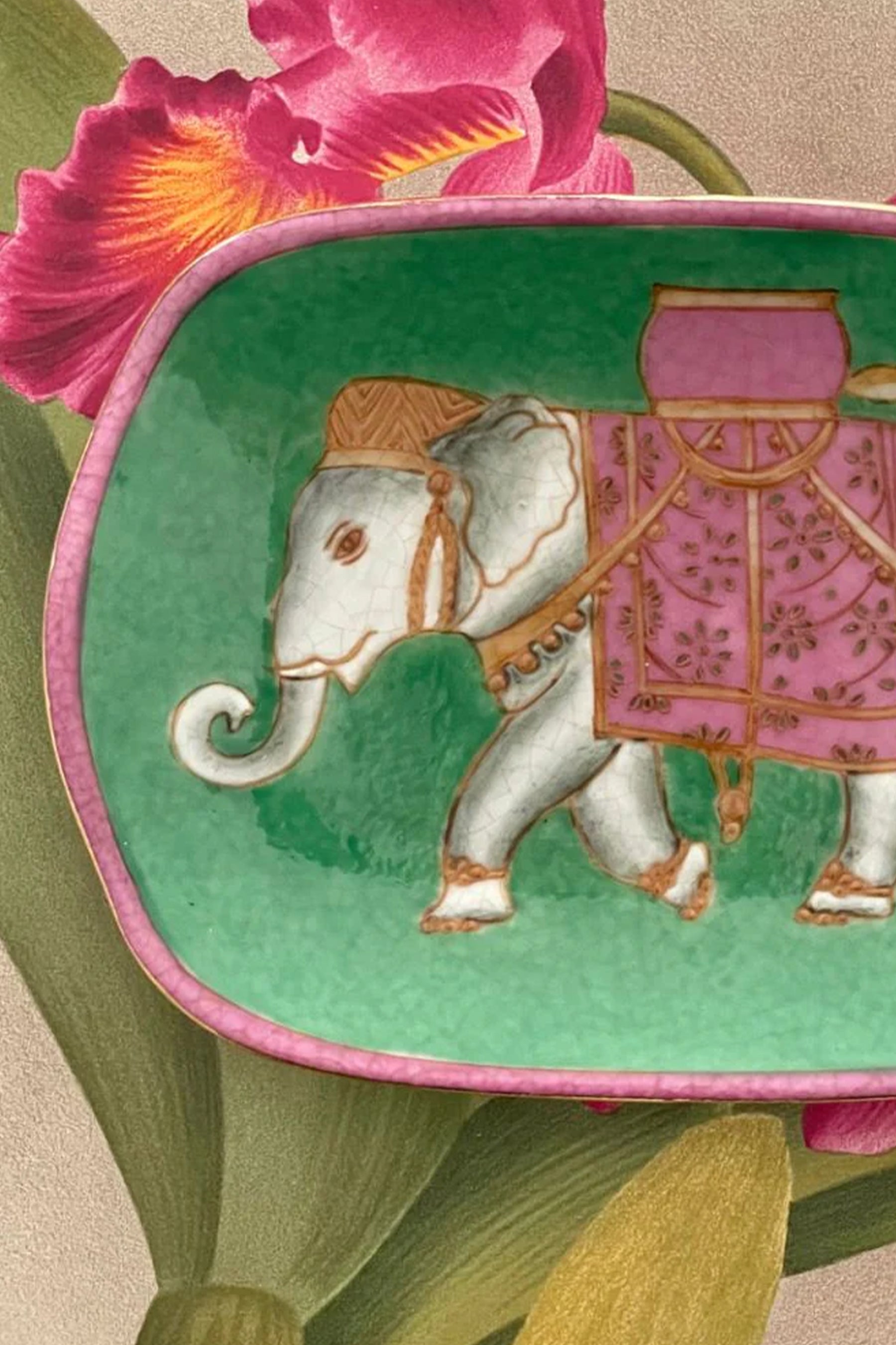 Premium Elephant-Shaped Ceramic Dish - Handmade Home Decor for Keys, Jewelry & Trinkets | Perfect for Living Room, Bedroom & Bathroom Organization