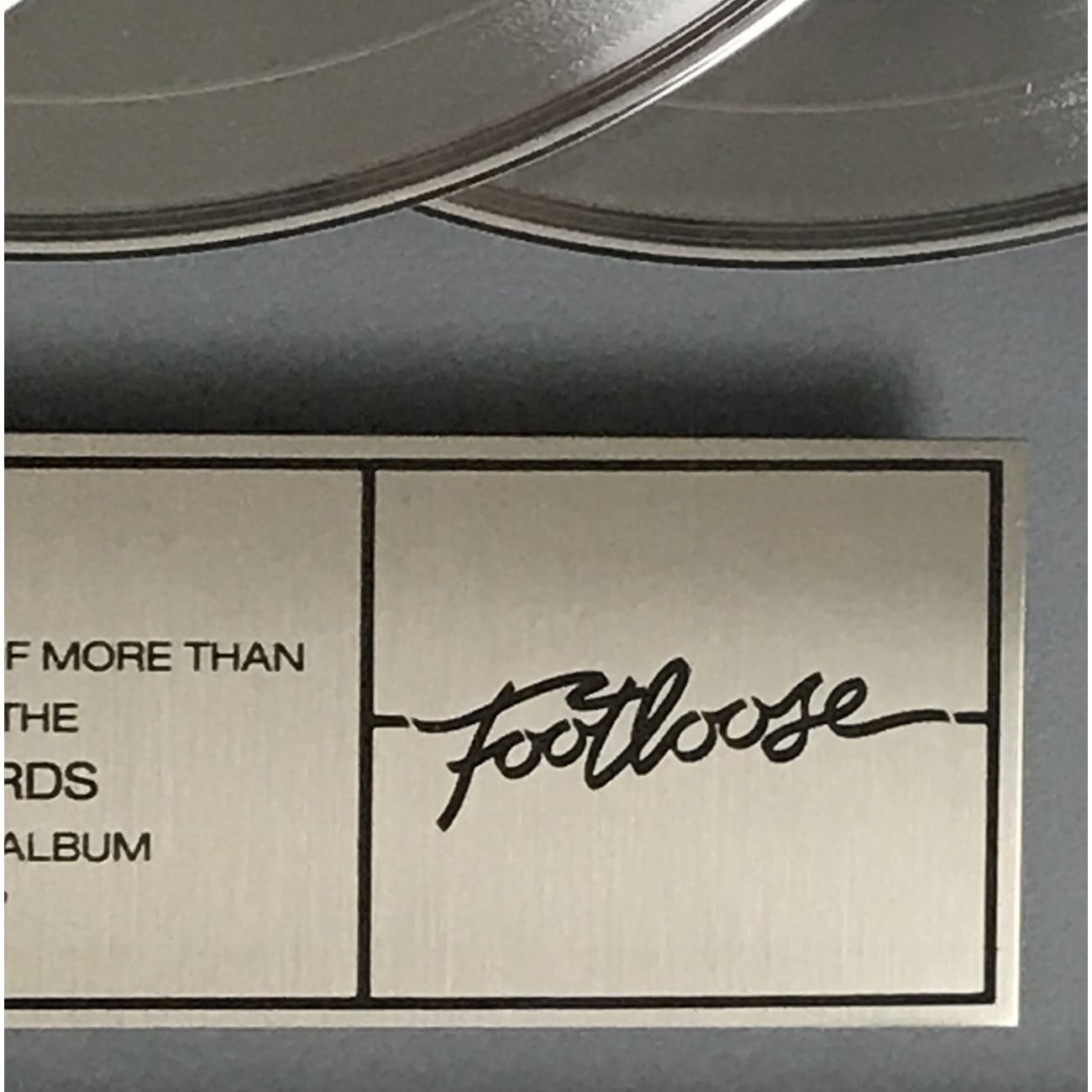 Footloose Original Motion Picture Soundtrack - 5x Multi-Platinum Award Winner - Perfect for 80s Music Lovers & Dance Party Playlists
