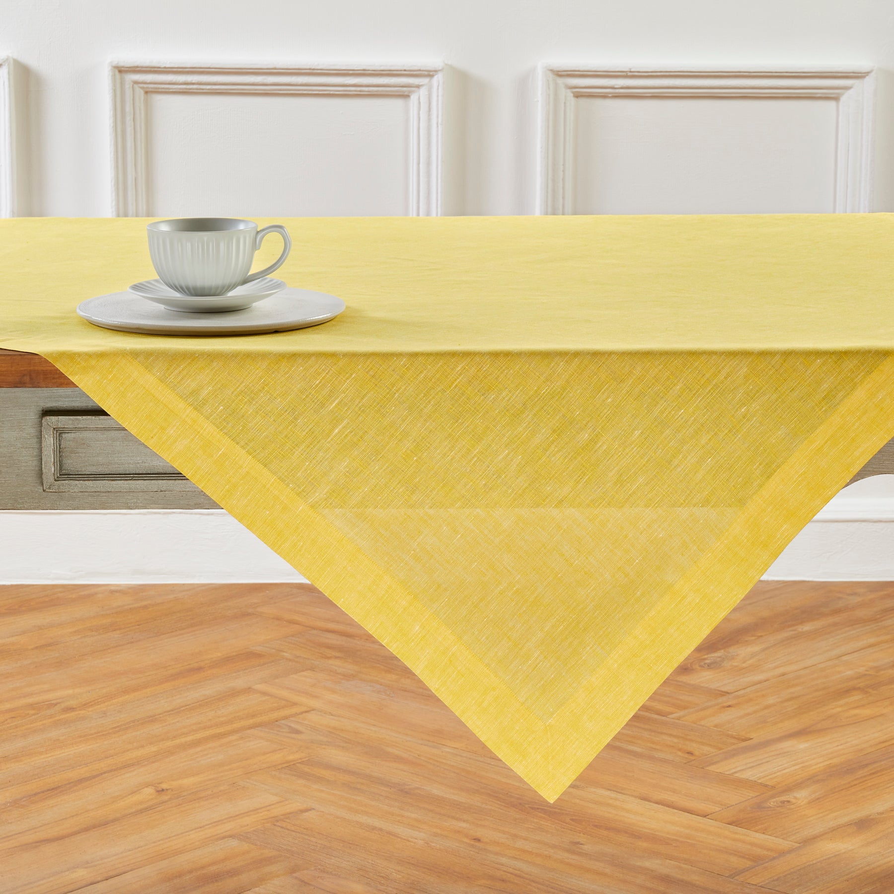 Athena Decorative Table Throw - Soft & Stylish Table Cover for Dining, Living Room, and Outdoor Use - Perfect for Parties, Weddings, and Home Decor