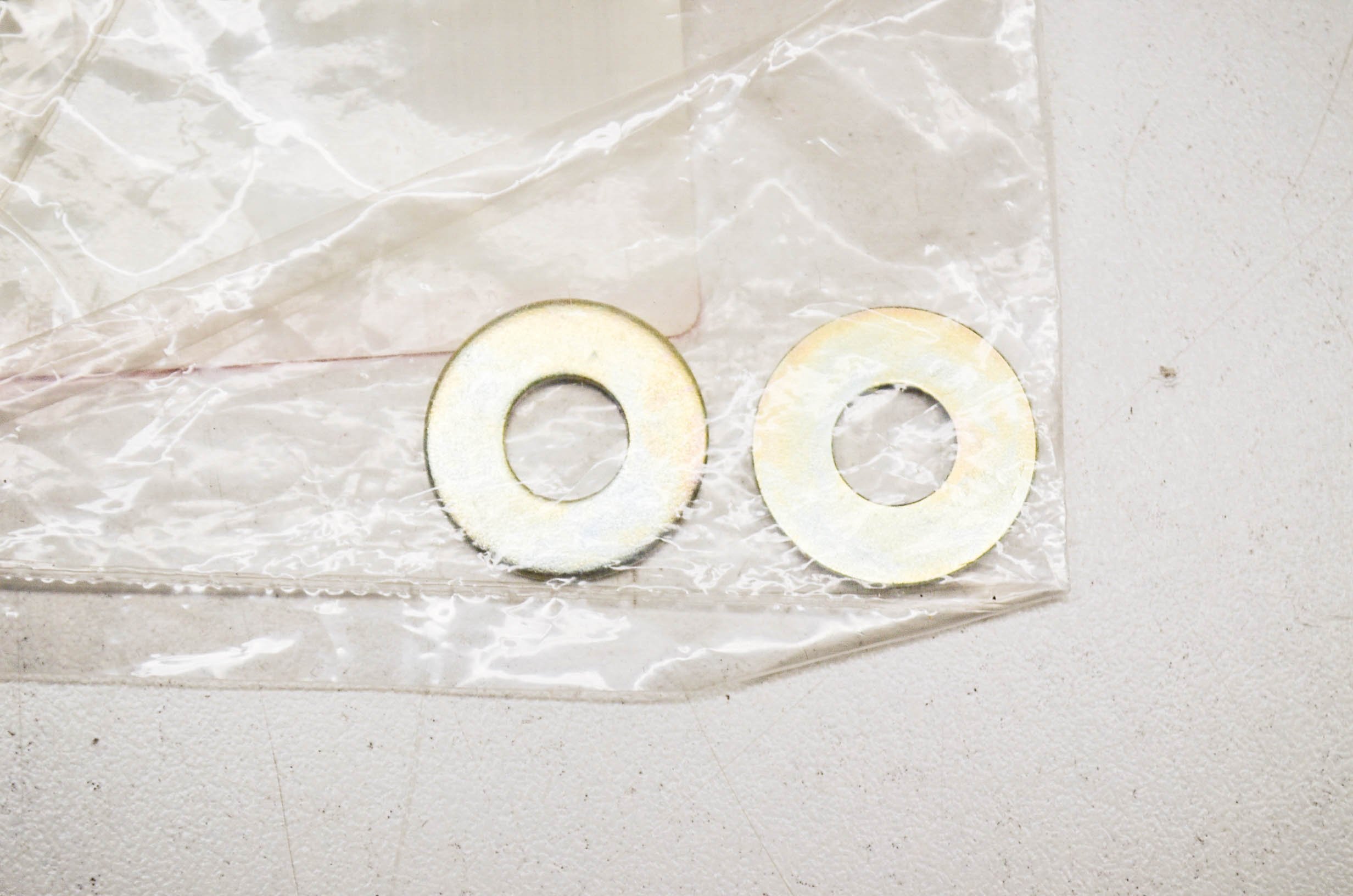 Genuine Suzuki OEM Washer 09160-08123 - Pack of 2 - Replacement Part for Motorcycle & ATV Maintenance - Perfect for Engine Repair and DIY Projects