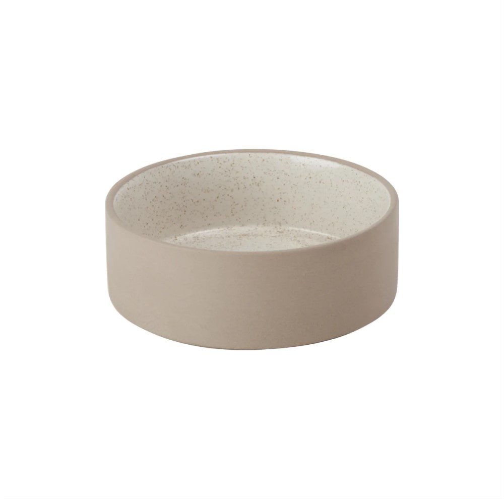 OYOY ZOO Sia Dog Bowl - Ceramic Pet Food & Water Dish for Small Medium Large Dogs - Durable & Stylish White Bowl for Indoor/Outdoor Feeding & Dining Areas