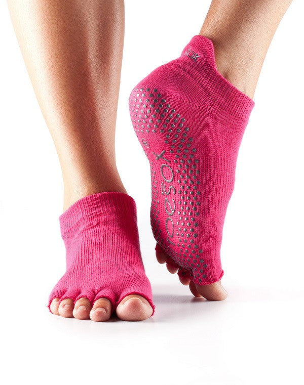 ToeSox Low Rise Grip Socks for Yoga, Pilates & Barre - Non-Slip Workout Socks with Arch Support for Women