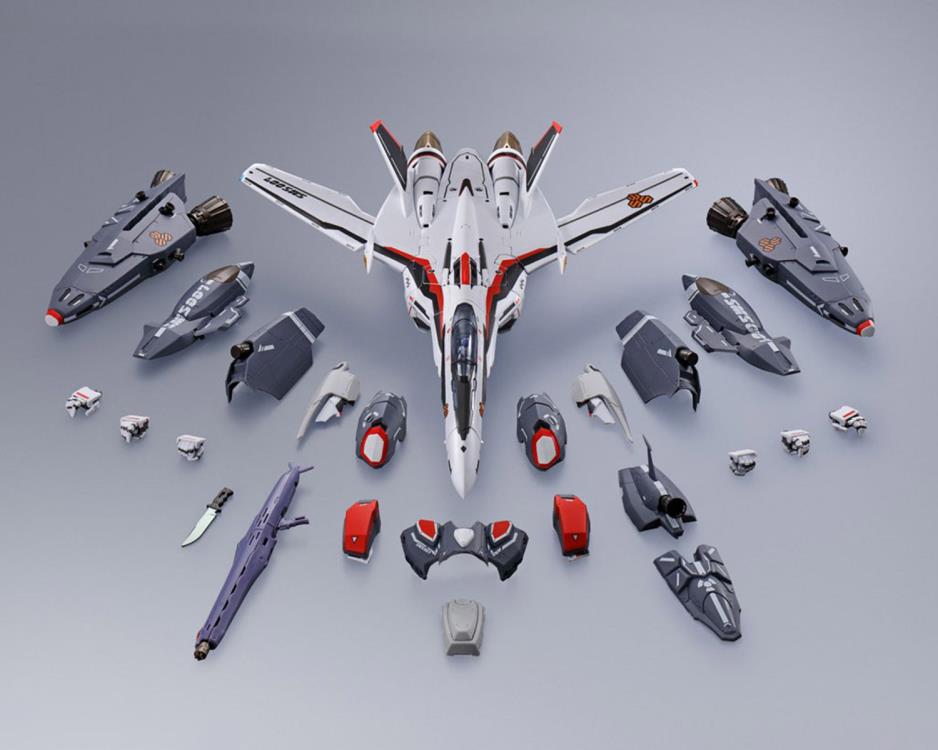 Bandai DX Chogokin Macross Frontier VF-25F Super Messiah Valkyrie Alto Saotome Ver. - Premium Collectible Anime Mecha Action Figure for Display & Gifting - Perfect for Anime Fans & Model Collectors